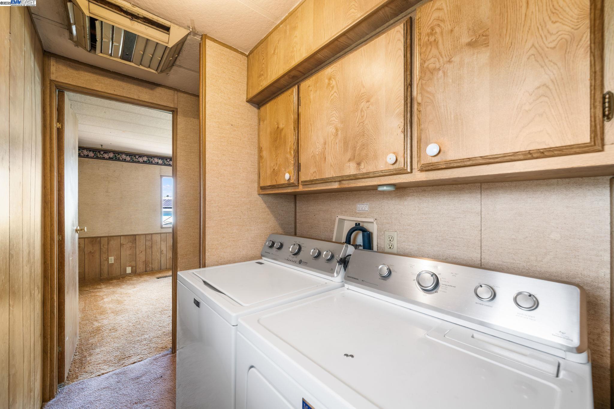 Detail Gallery Image 12 of 15 For 3998 Castro Valley Blvd Spc 27,  Castro Valley,  CA 94546 - 2 Beds | 1 Baths