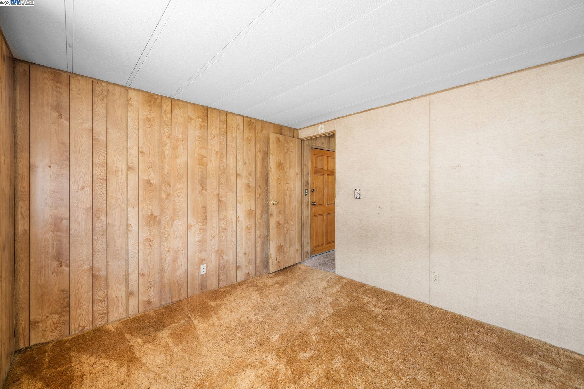 Detail Gallery Image 14 of 15 For 3998 Castro Valley Blvd Spc 27,  Castro Valley,  CA 94546 - 2 Beds | 1 Baths