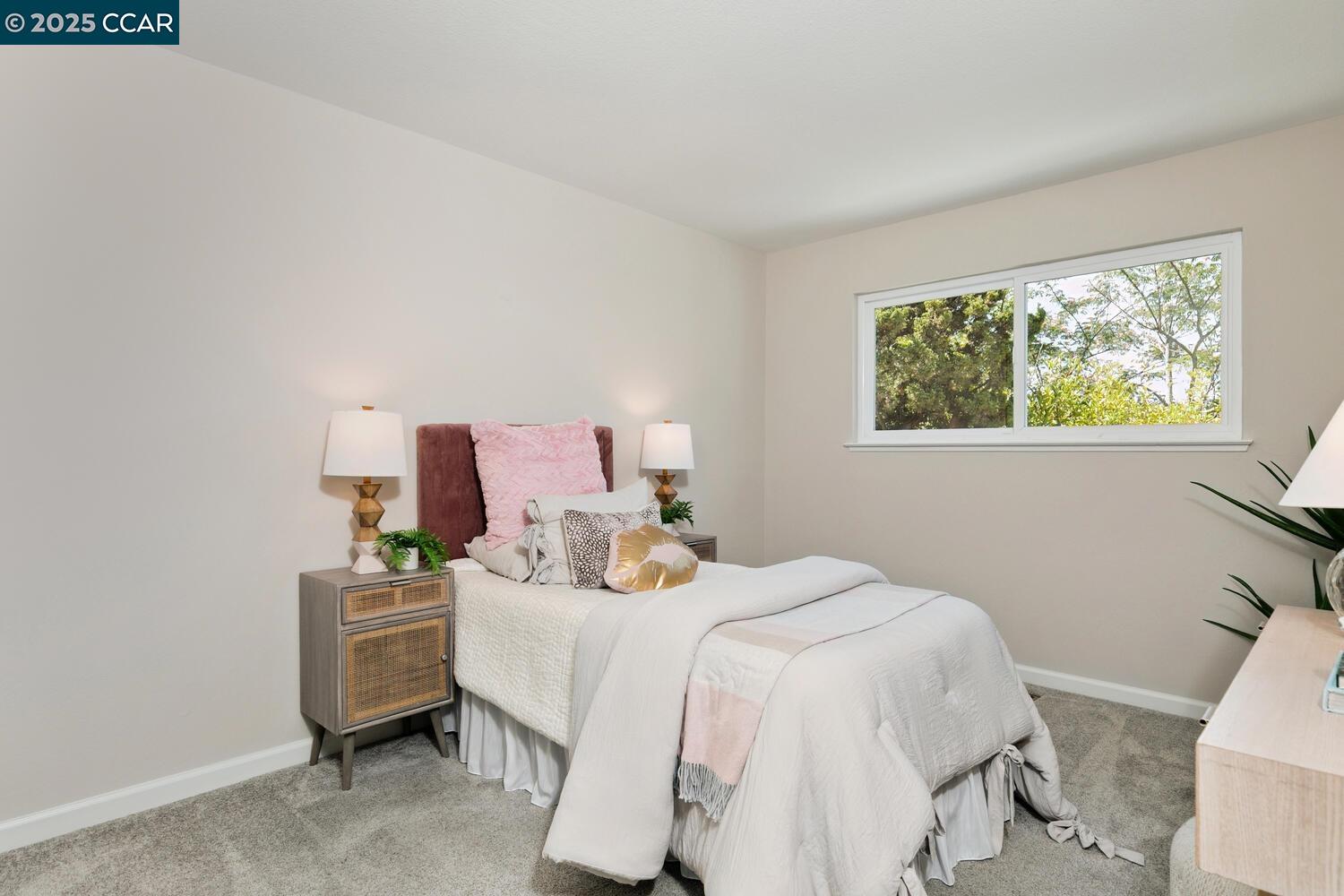 Detail Gallery Image 27 of 36 For 2073 Robb Rd, Walnut Creek,  CA 94596 - 3 Beds | 2 Baths
