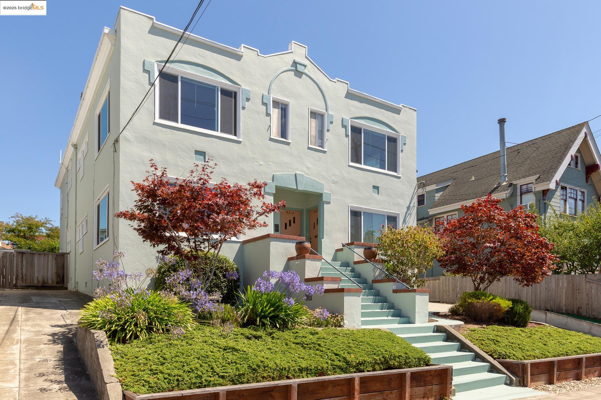 Detail Gallery Image 13 of 13 For 4210 Gilbert St, Oakland,  CA 94611 - – Beds | – Baths