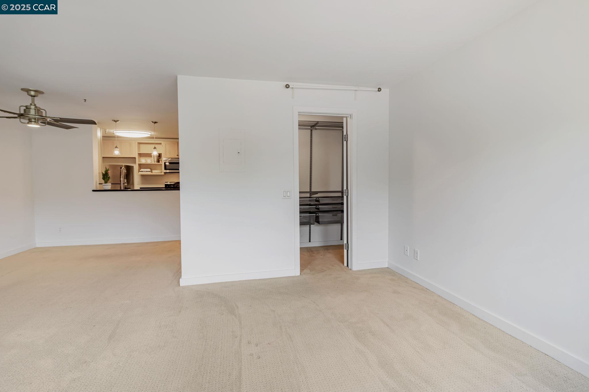 Photo #18: 41109734 Listing: Photo #18