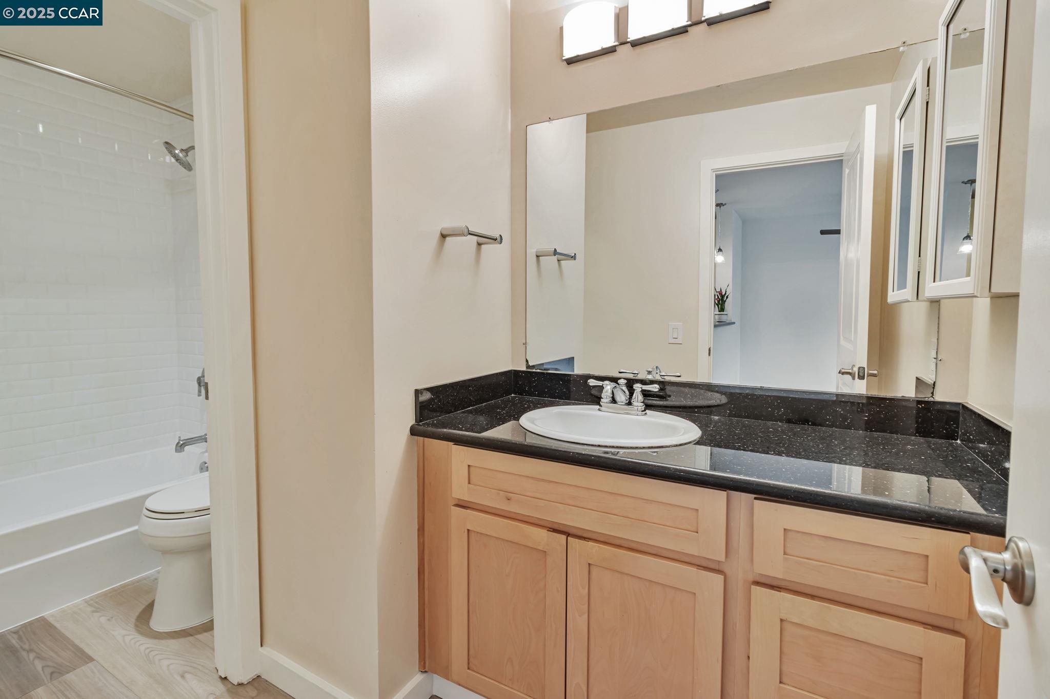 Photo #21: 41109734 Listing: Photo #21