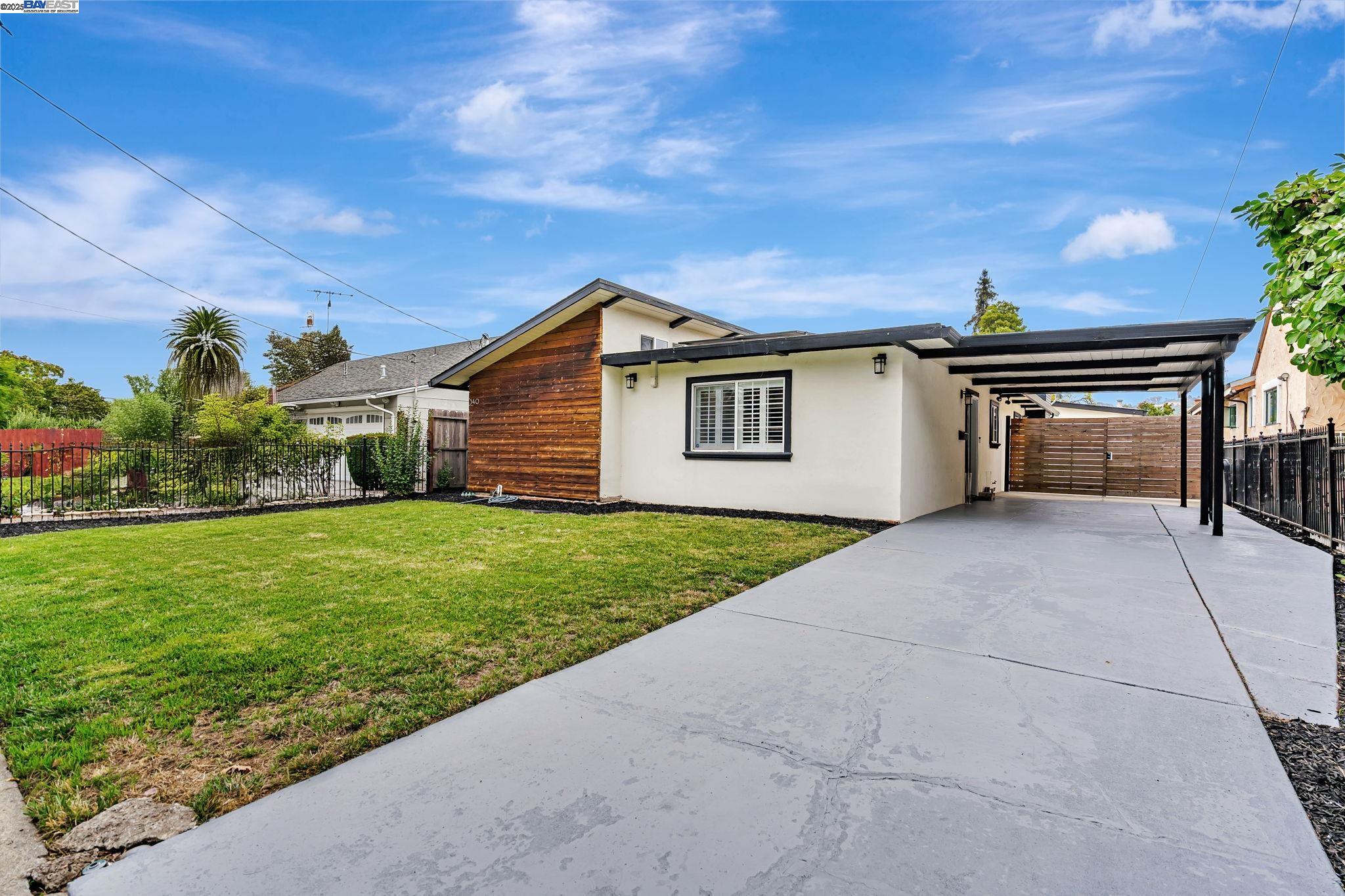 Detail Gallery Image 4 of 58 For 340 Beverly Ave, San Leandro,  CA 94577 - 3 Beds | 2/1 Baths