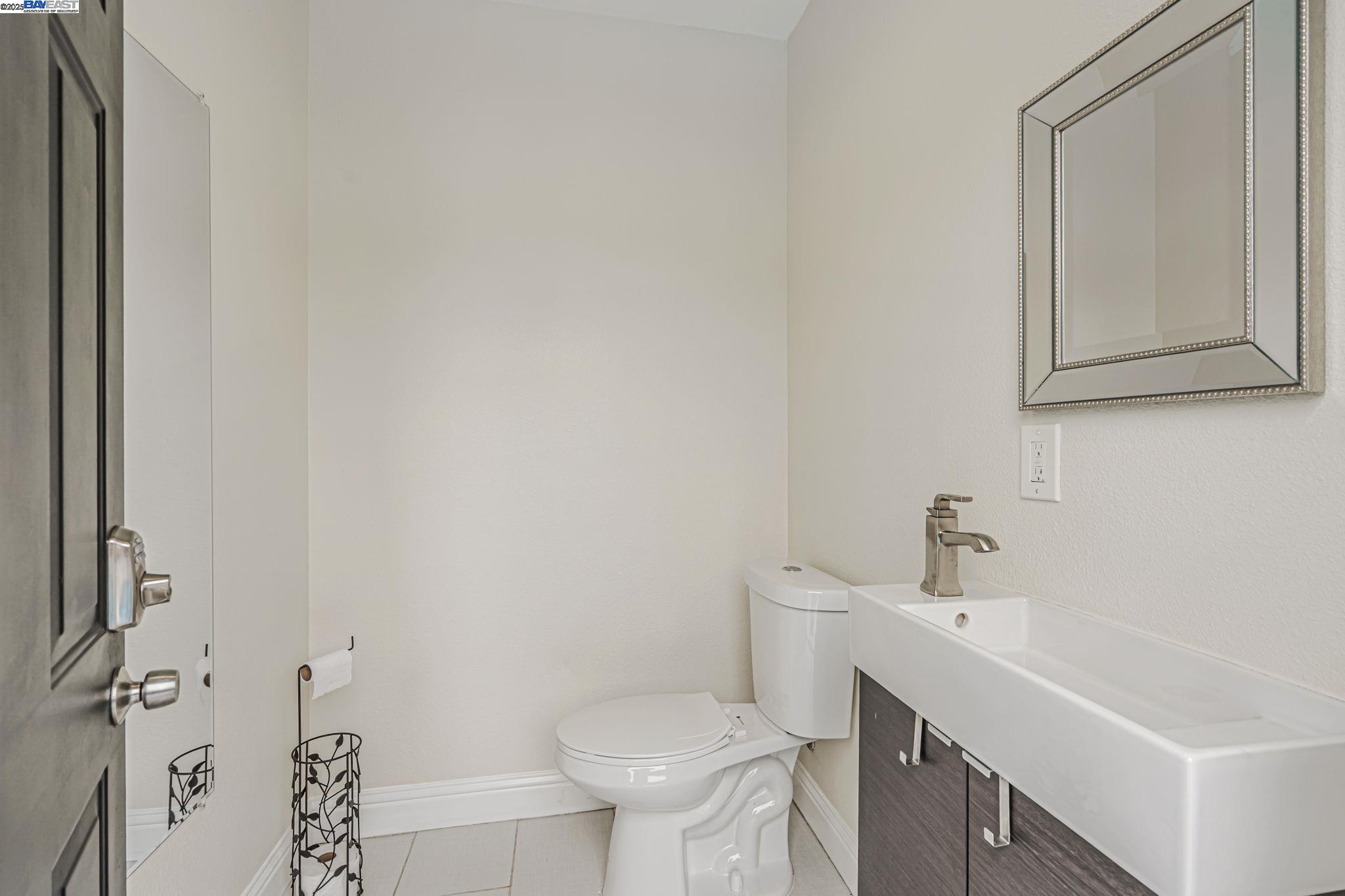 Detail Gallery Image 42 of 58 For 340 Beverly Ave, San Leandro,  CA 94577 - 3 Beds | 2/1 Baths