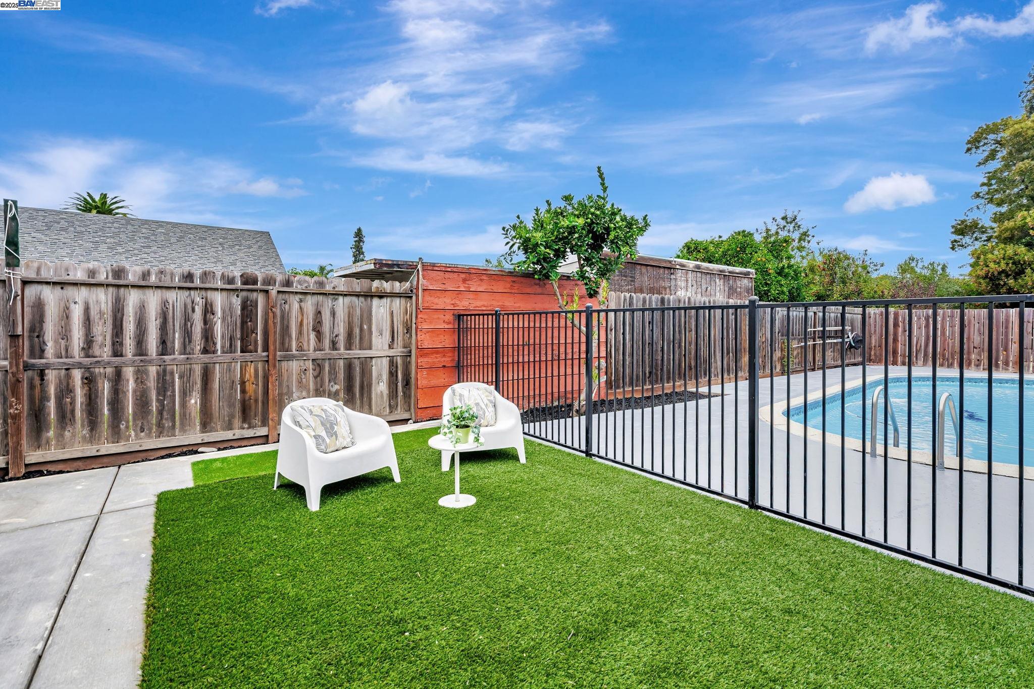 Detail Gallery Image 47 of 58 For 340 Beverly Ave, San Leandro,  CA 94577 - 3 Beds | 2/1 Baths