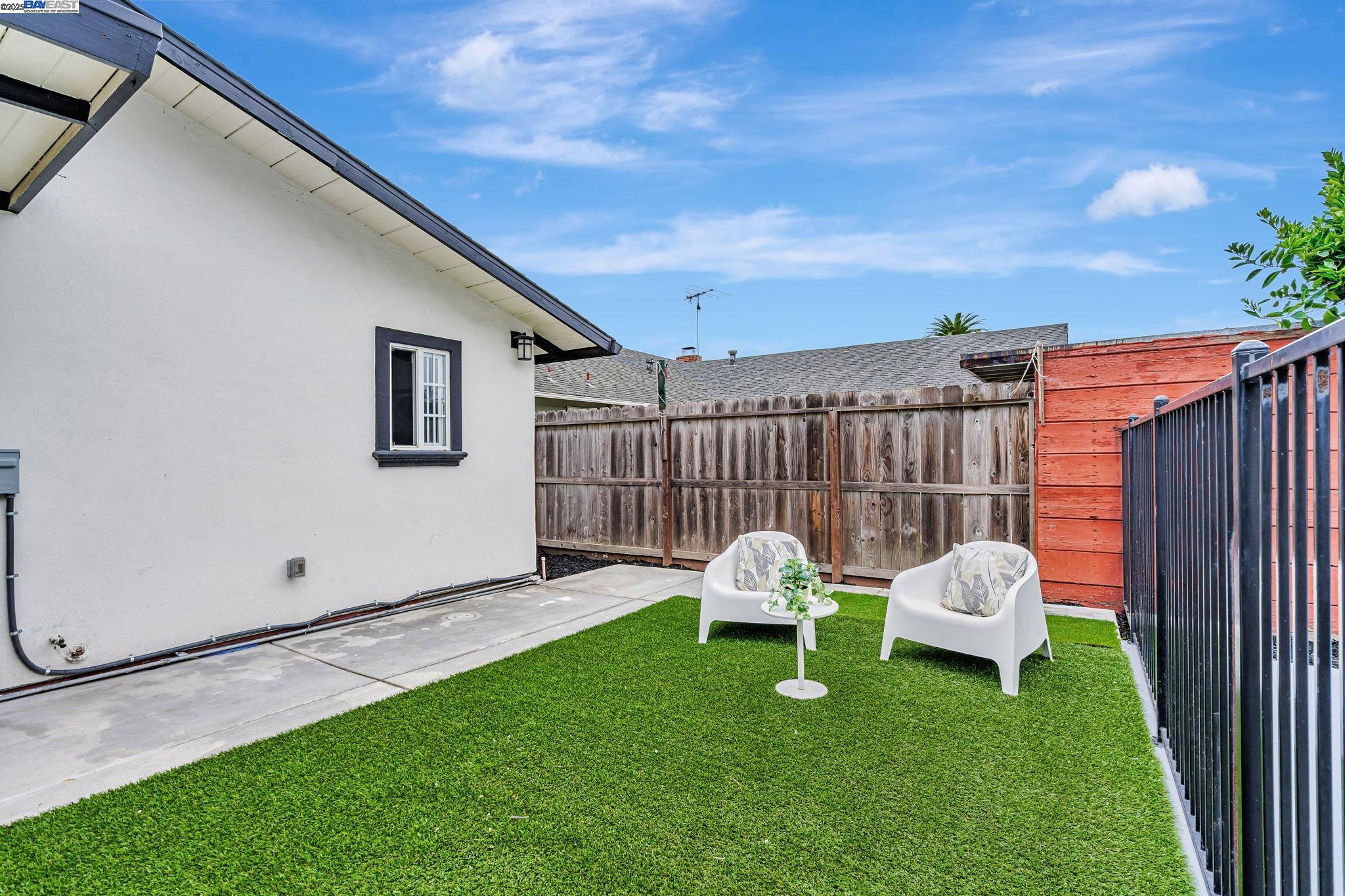 Detail Gallery Image 50 of 58 For 340 Beverly Ave, San Leandro,  CA 94577 - 3 Beds | 2/1 Baths