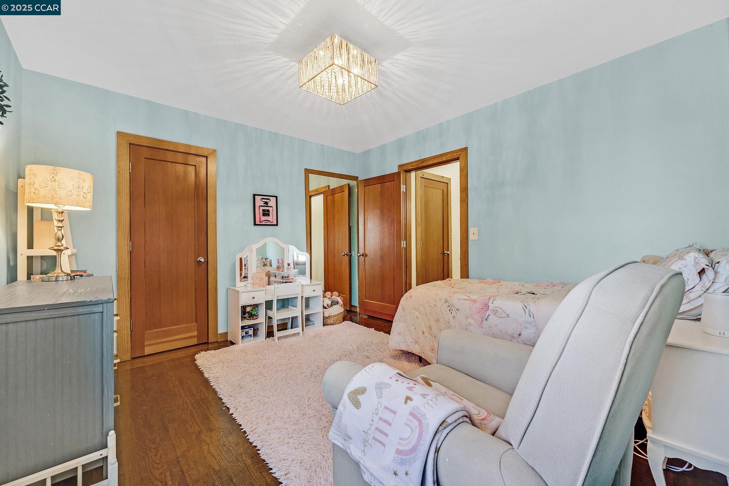 Detail Gallery Image 19 of 46 For 1301 Thomas Dr, Martinez,  CA 94553 - 4 Beds | 2/1 Baths
