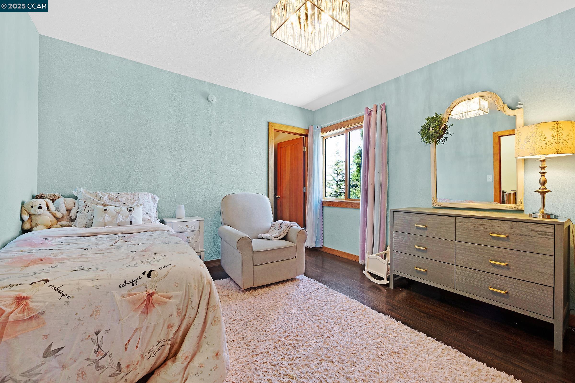 Detail Gallery Image 20 of 46 For 1301 Thomas Dr, Martinez,  CA 94553 - 4 Beds | 2/1 Baths