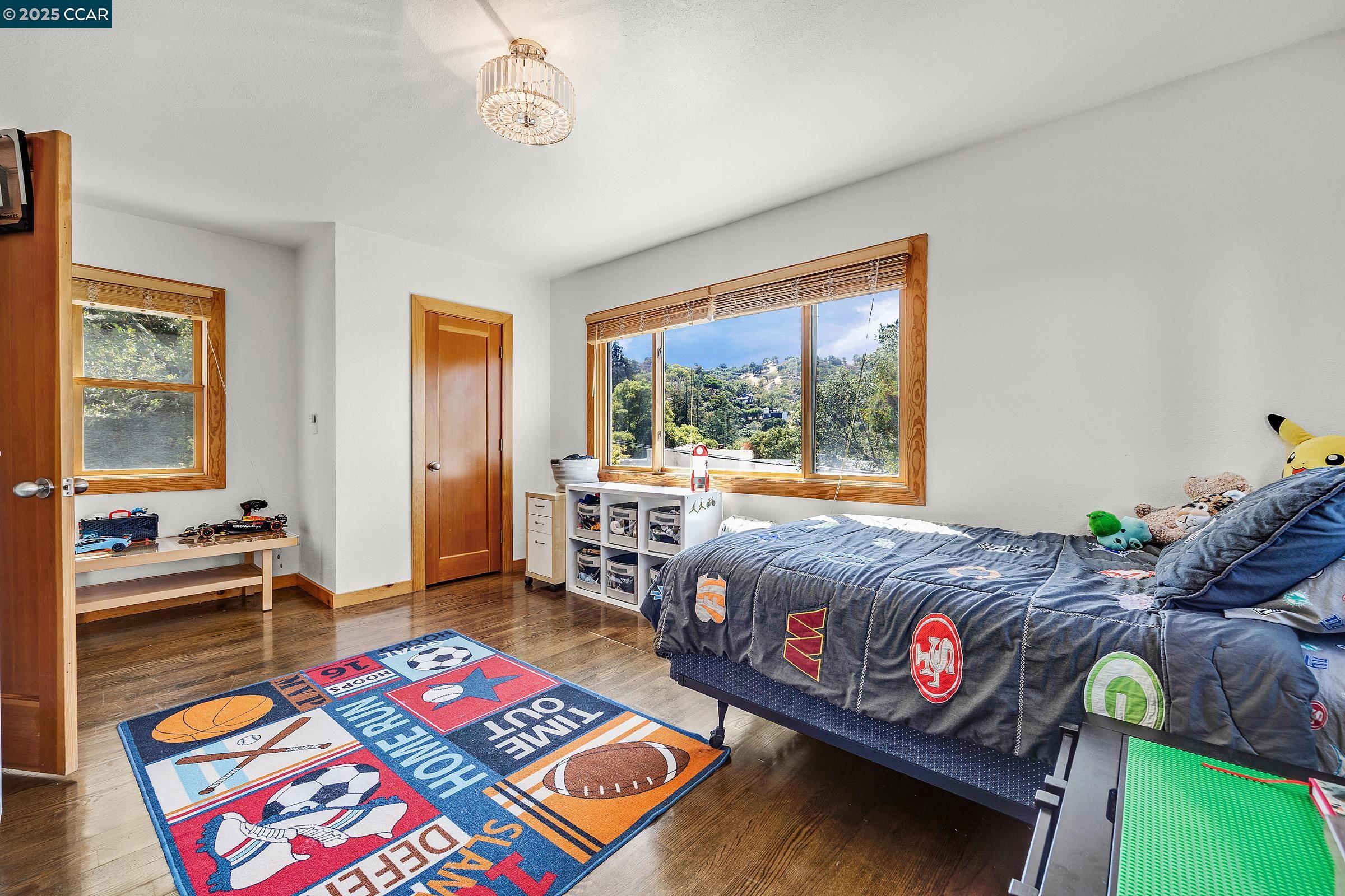 Detail Gallery Image 23 of 46 For 1301 Thomas Dr, Martinez,  CA 94553 - 4 Beds | 2/1 Baths