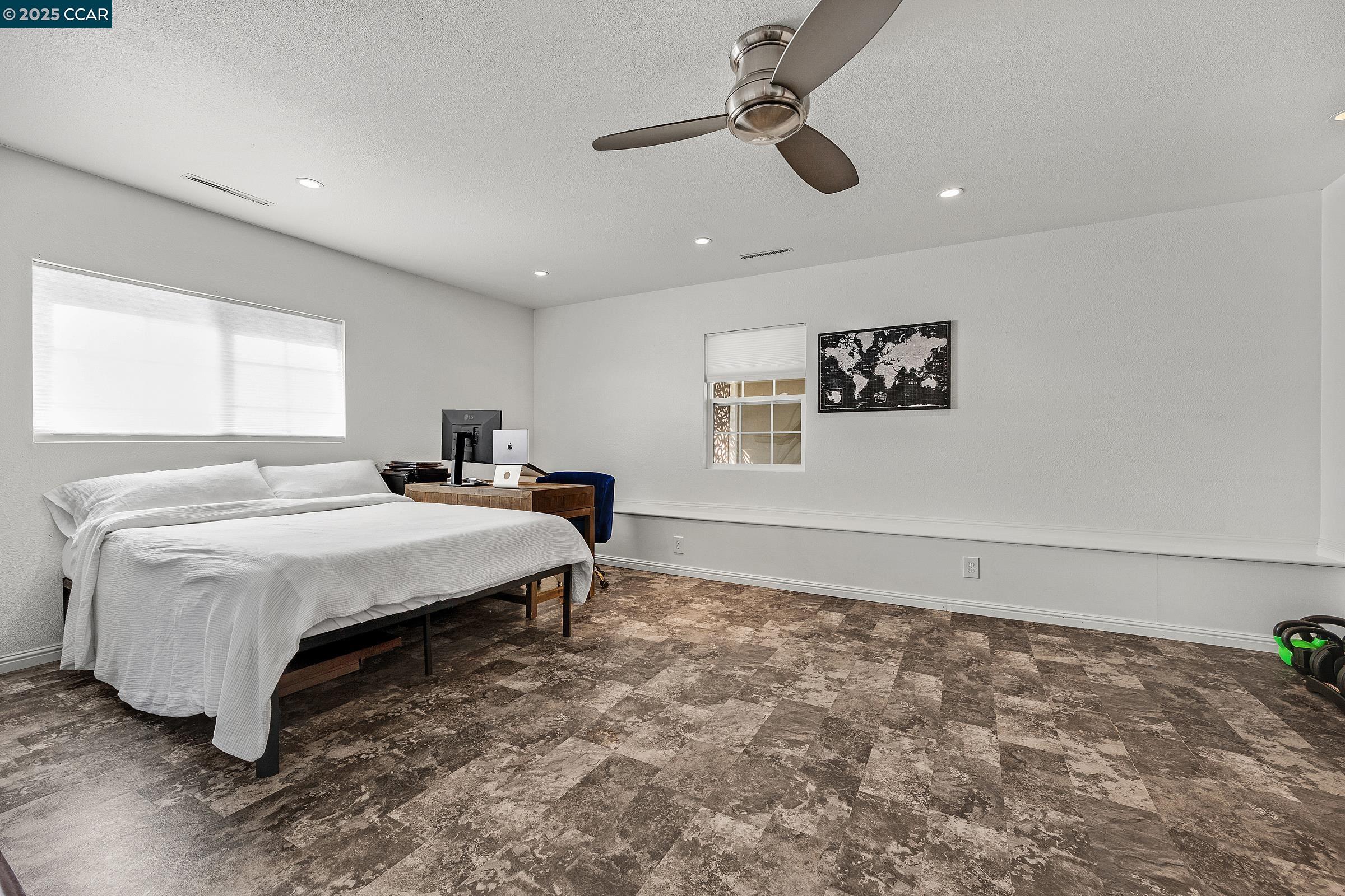 Detail Gallery Image 26 of 46 For 1301 Thomas Dr, Martinez,  CA 94553 - 4 Beds | 2/1 Baths