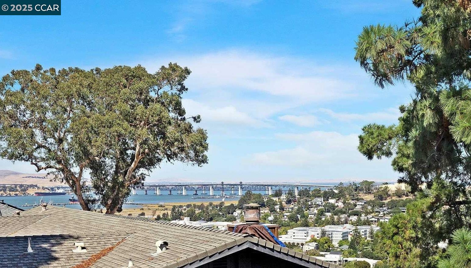 Detail Gallery Image 30 of 46 For 1301 Thomas Dr, Martinez,  CA 94553 - 4 Beds | 2/1 Baths