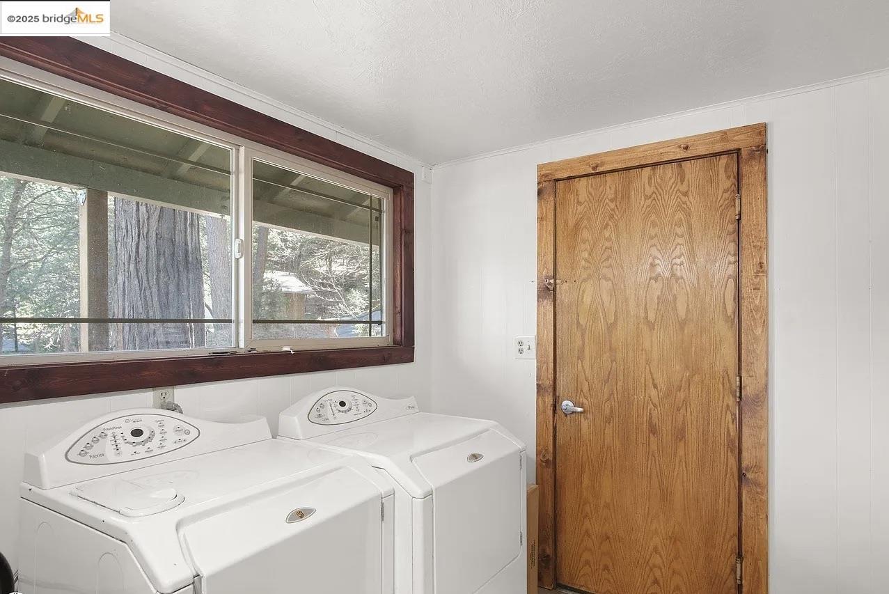 Detail Gallery Image 14 of 29 For 18843 Hillcrest Road, Twain Harte,  CA 95383 - 3 Beds | 2 Baths