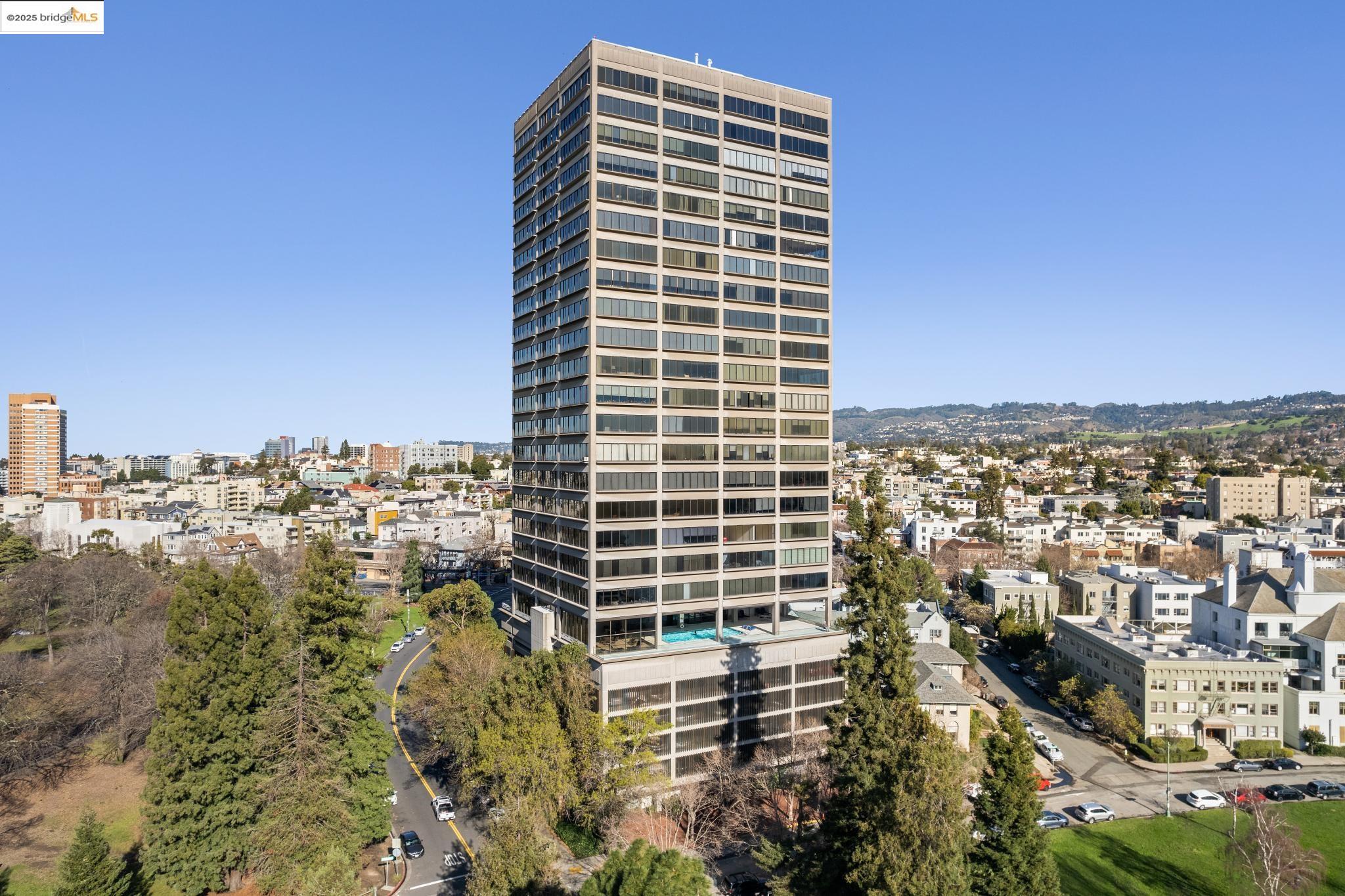 Detail Gallery Image 43 of 46 For 565 Bellevue Ave #806,  Oakland,  CA 94610 - 2 Beds | 2 Baths