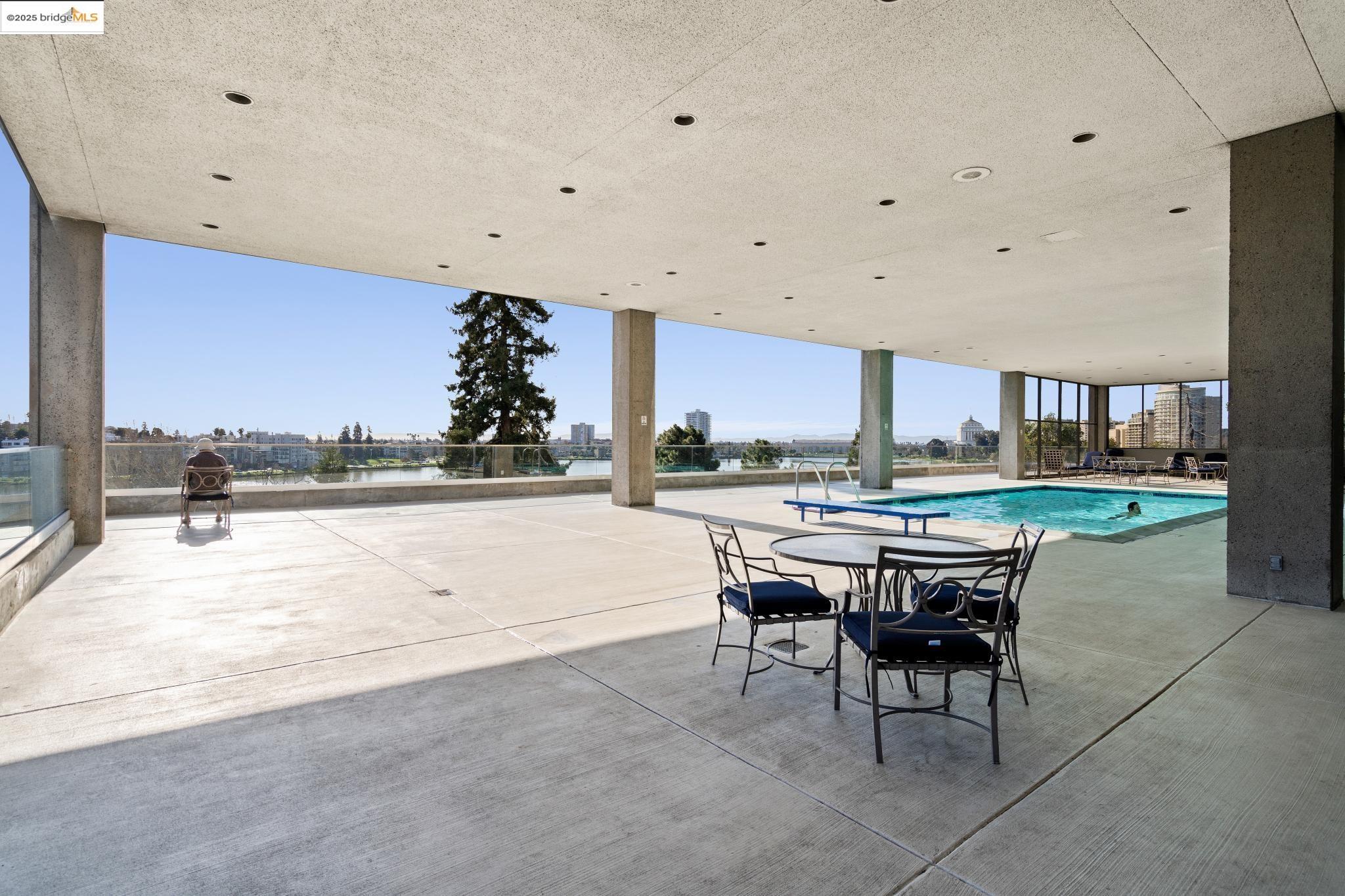Detail Gallery Image 46 of 46 For 565 Bellevue Ave #806,  Oakland,  CA 94610 - 2 Beds | 2 Baths
