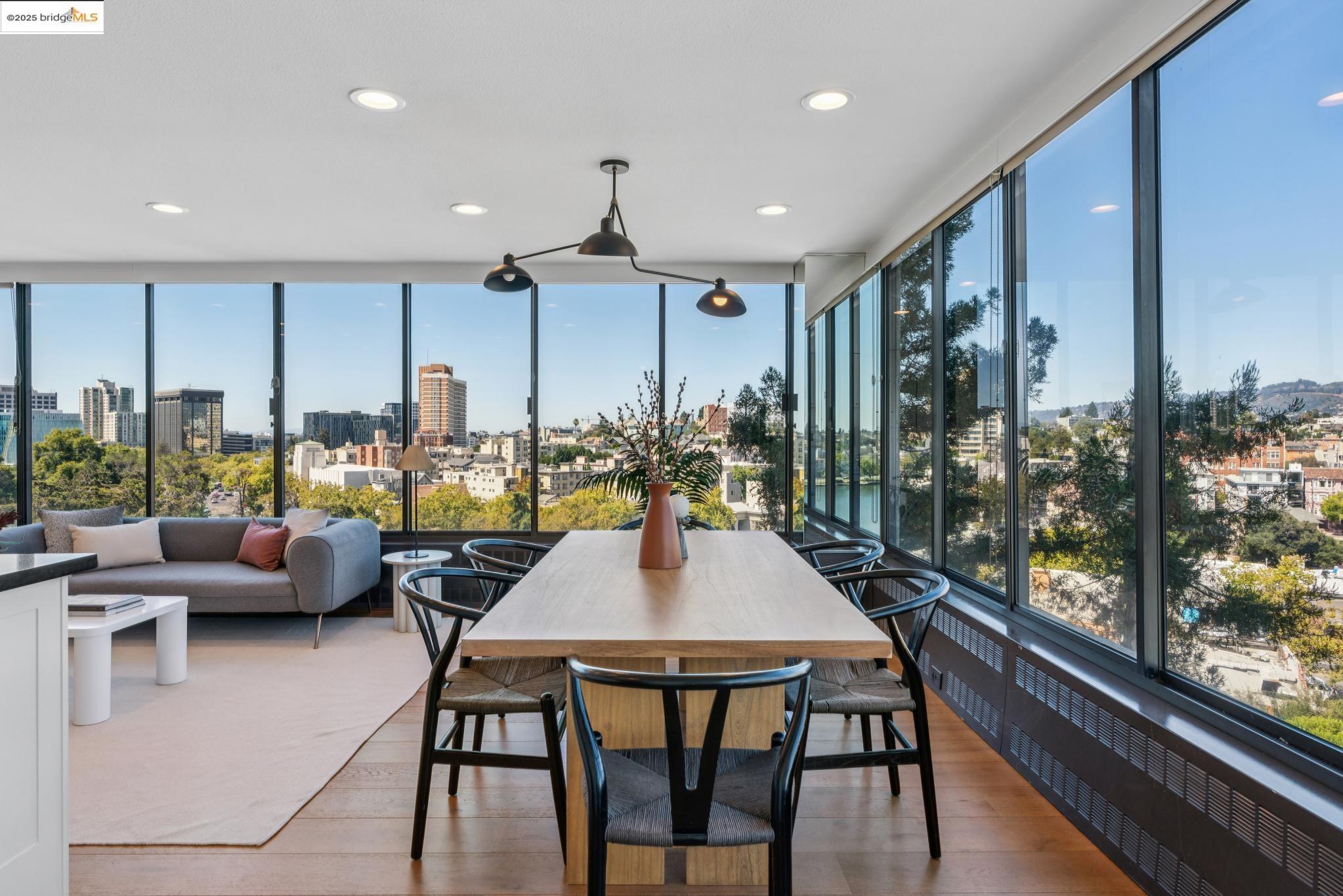 Detail Gallery Image 10 of 46 For 565 Bellevue Ave #806,  Oakland,  CA 94610 - 2 Beds | 2 Baths