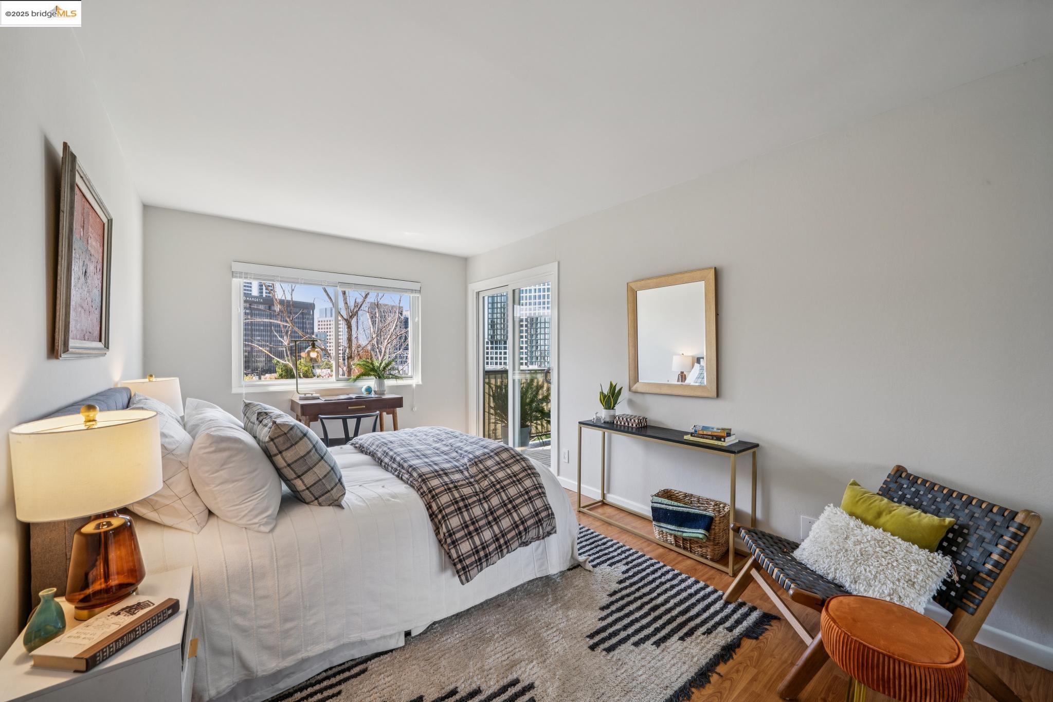 Detail Gallery Image 24 of 31 For 85 Vernon St #208,  Oakland,  CA 94610 - 2 Beds | 2 Baths