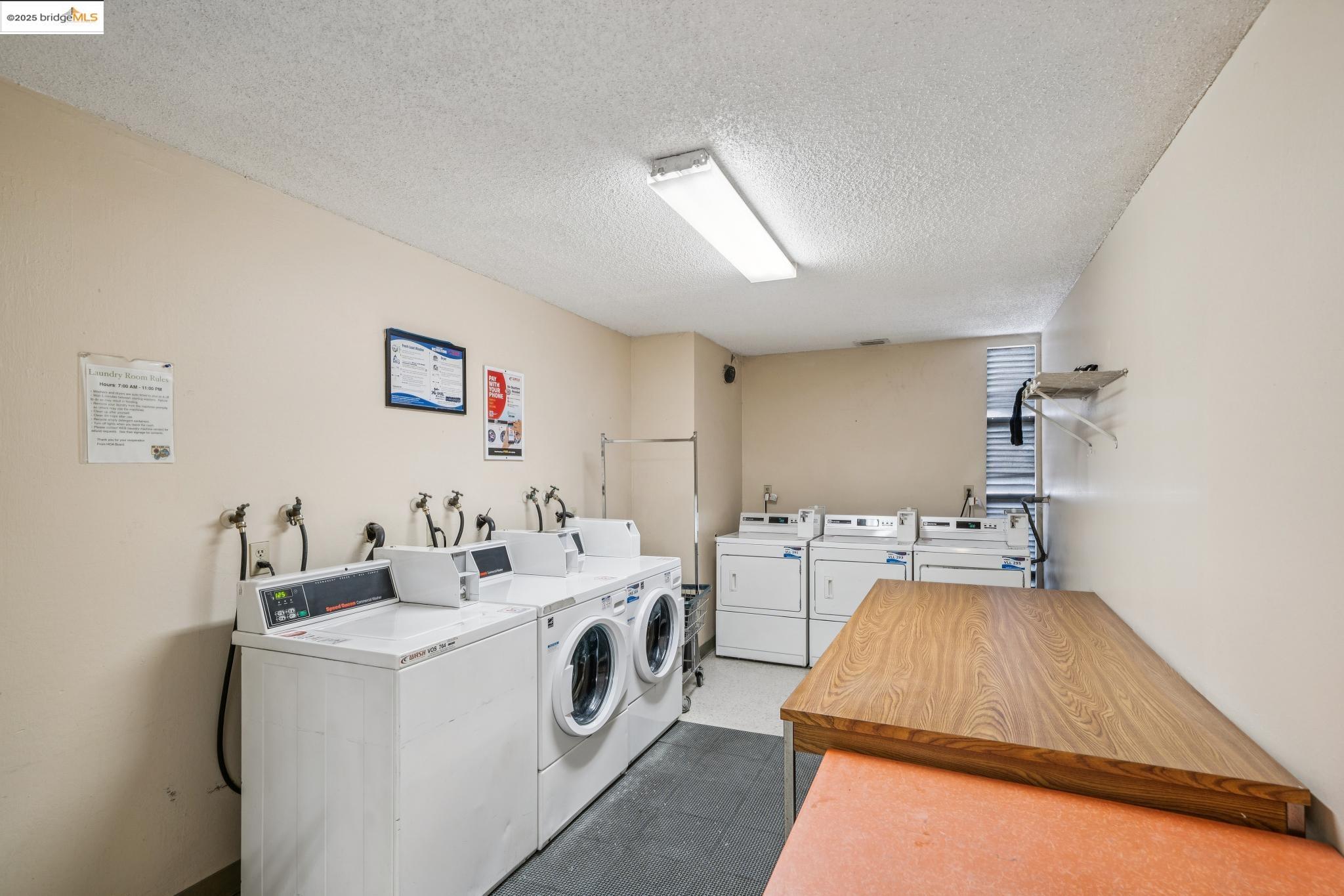 Detail Gallery Image 28 of 31 For 85 Vernon St #208,  Oakland,  CA 94610 - 2 Beds | 2 Baths