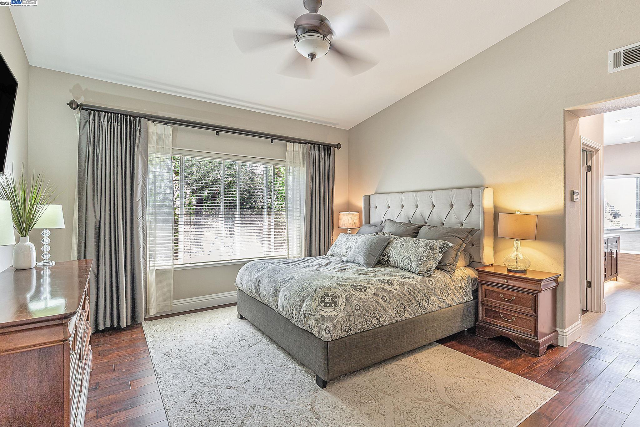 Detail Gallery Image 32 of 60 For 2460 Magnolia Way, Morgan Hill,  CA 95037 - 5 Beds | 3 Baths