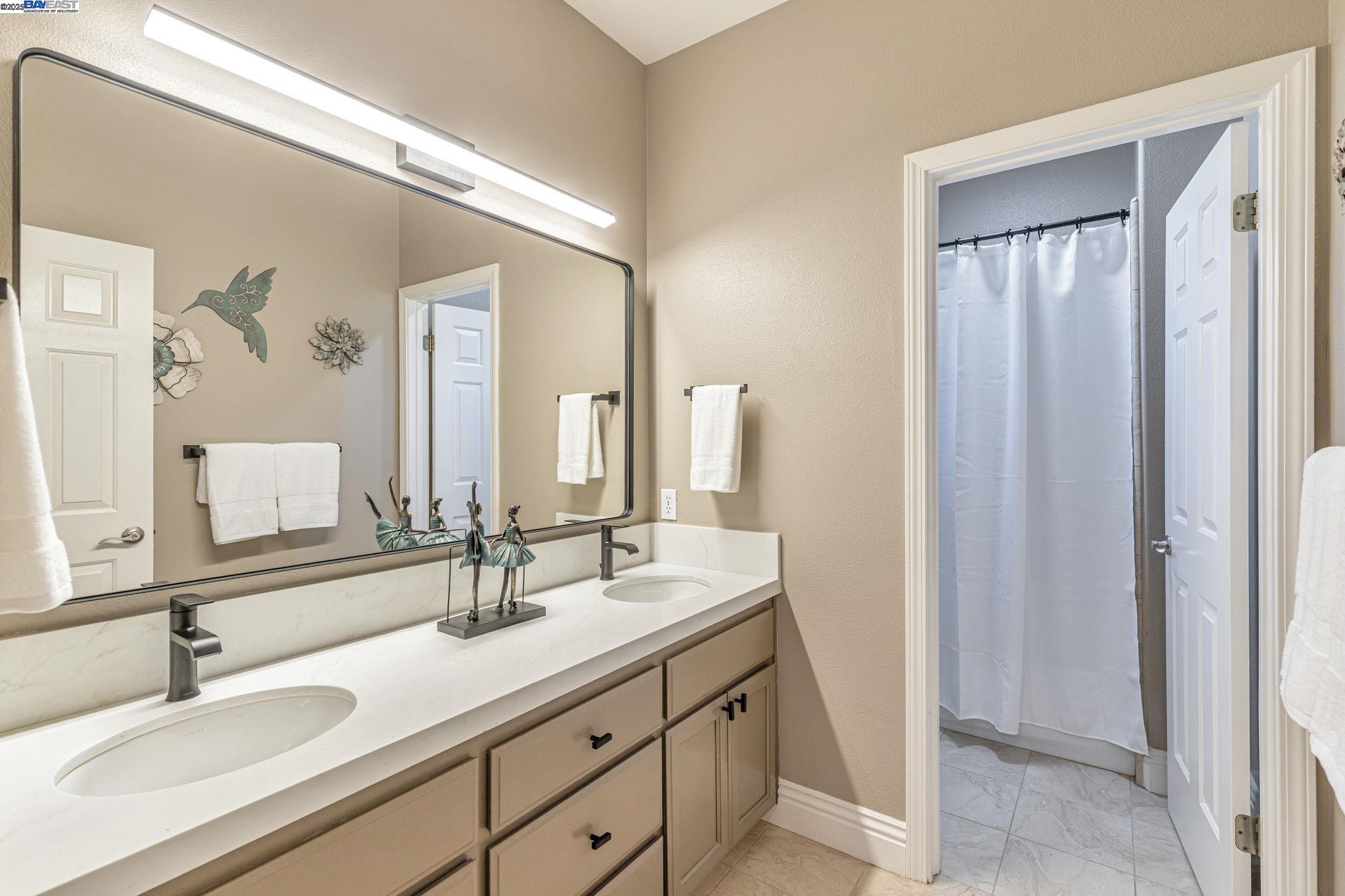 Detail Gallery Image 48 of 60 For 2460 Magnolia Way, Morgan Hill,  CA 95037 - 5 Beds | 3 Baths
