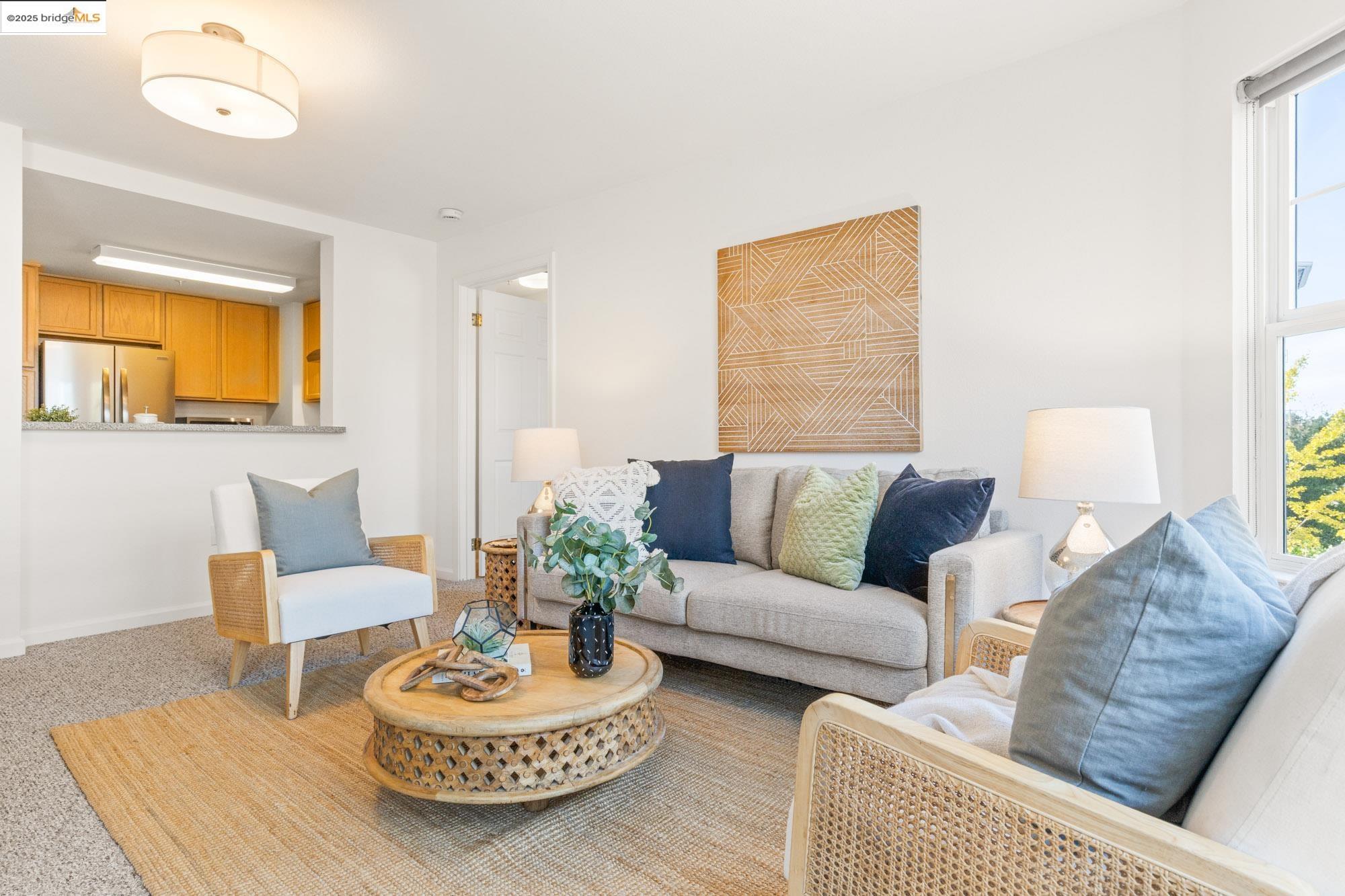 Detail Gallery Image 16 of 32 For 555 10th St #315,  Oakland,  CA 94607 - 2 Beds | 2 Baths