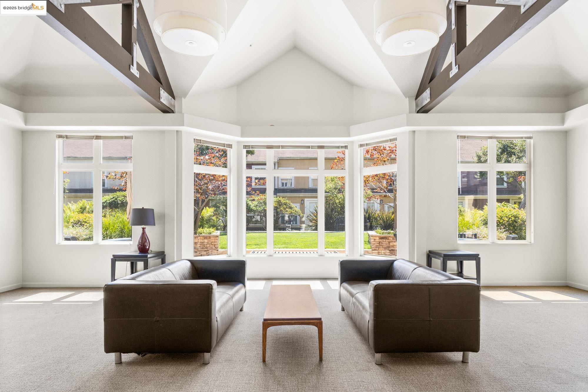 Detail Gallery Image 27 of 32 For 555 10th St #315,  Oakland,  CA 94607 - 2 Beds | 2 Baths