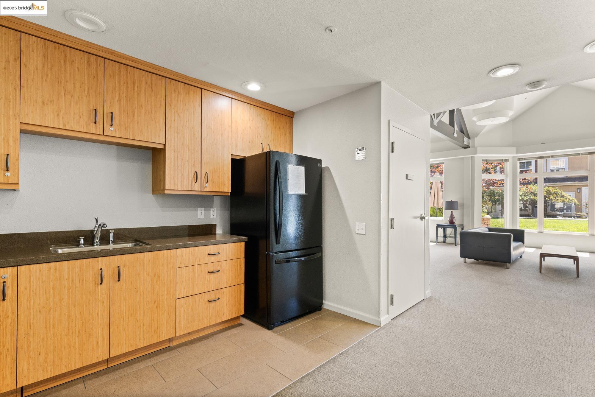 Detail Gallery Image 28 of 32 For 555 10th St #315,  Oakland,  CA 94607 - 2 Beds | 2 Baths