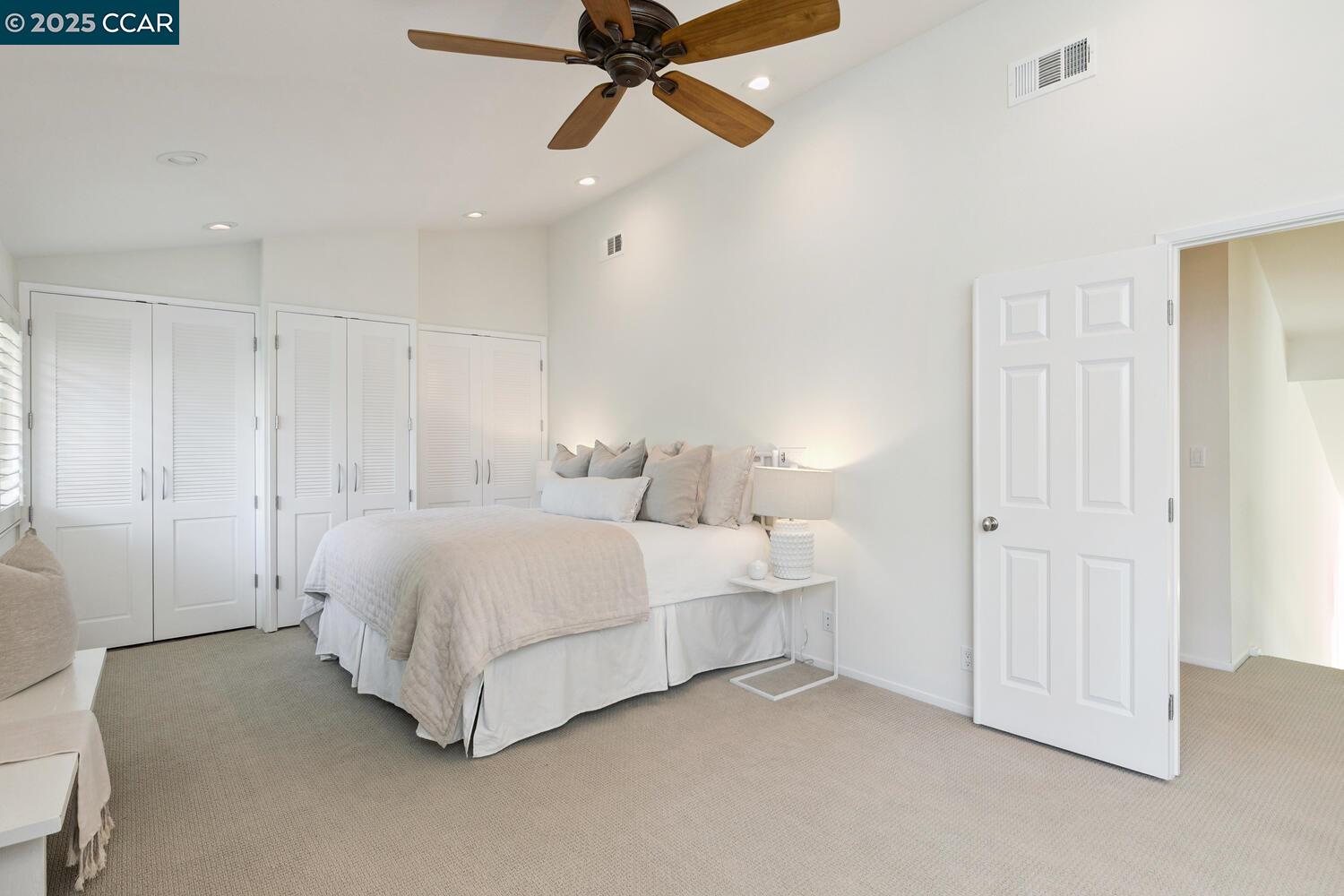 Detail Gallery Image 24 of 40 For 1555 Pebblebrook Ct, Walnut Creek,  CA 94596 - 3 Beds | 2/1 Baths