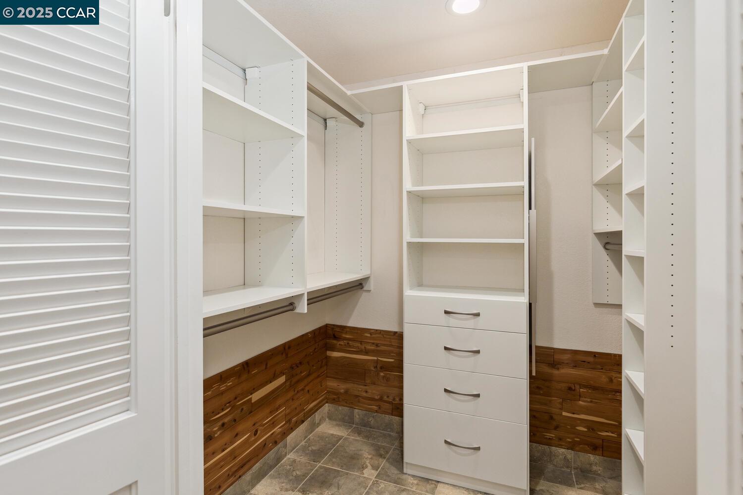 Detail Gallery Image 24 of 42 For 1555 Pebblebrook Ct, Walnut Creek,  CA 94596 - 3 Beds | 2/1 Baths