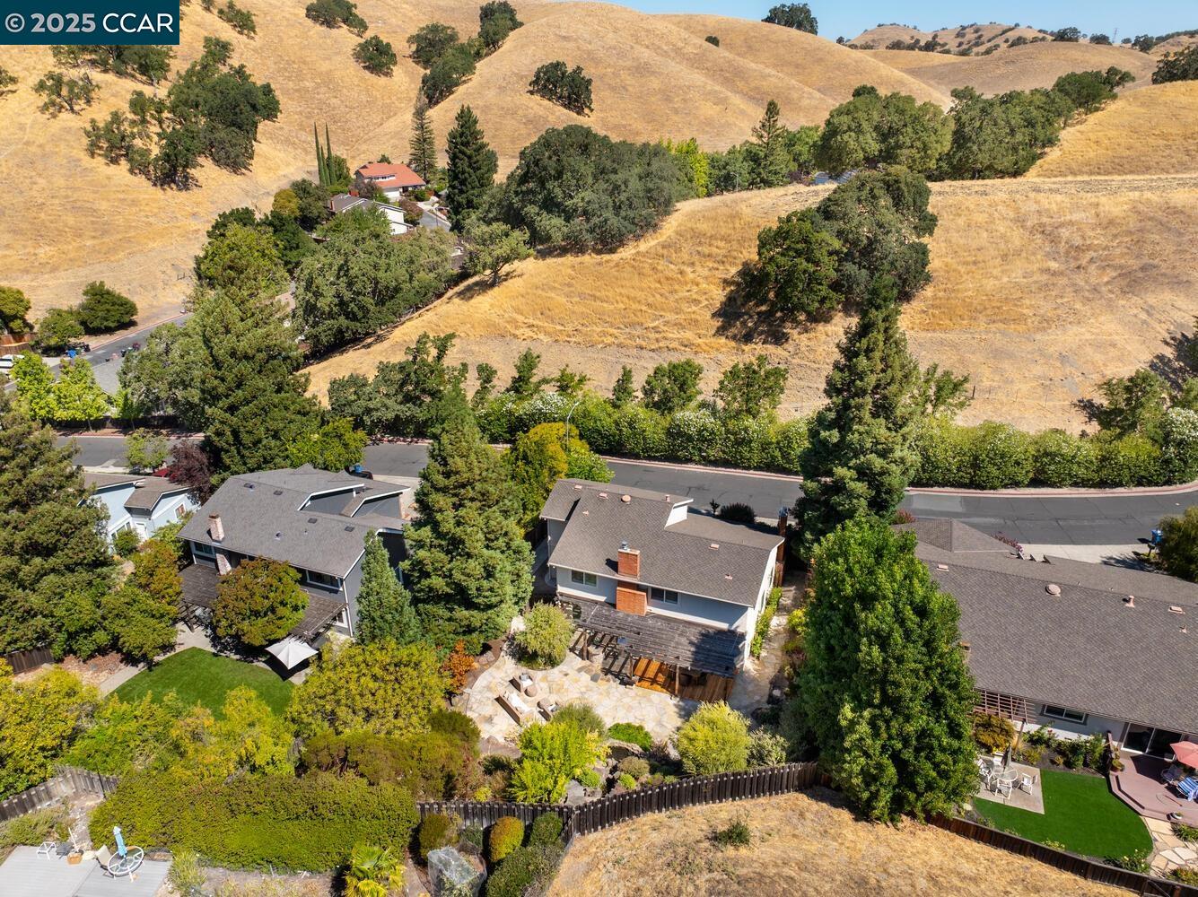 Detail Gallery Image 40 of 42 For 1555 Pebblebrook Ct, Walnut Creek,  CA 94596 - 3 Beds | 2/1 Baths