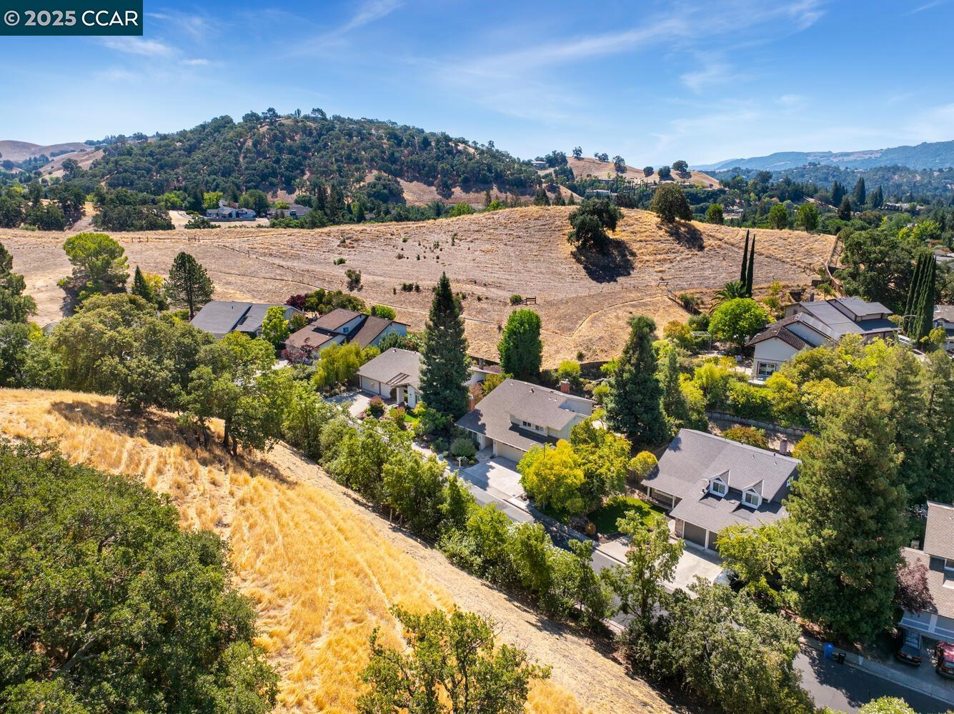 Detail Gallery Image 41 of 42 For 1555 Pebblebrook Ct, Walnut Creek,  CA 94596 - 3 Beds | 2/1 Baths