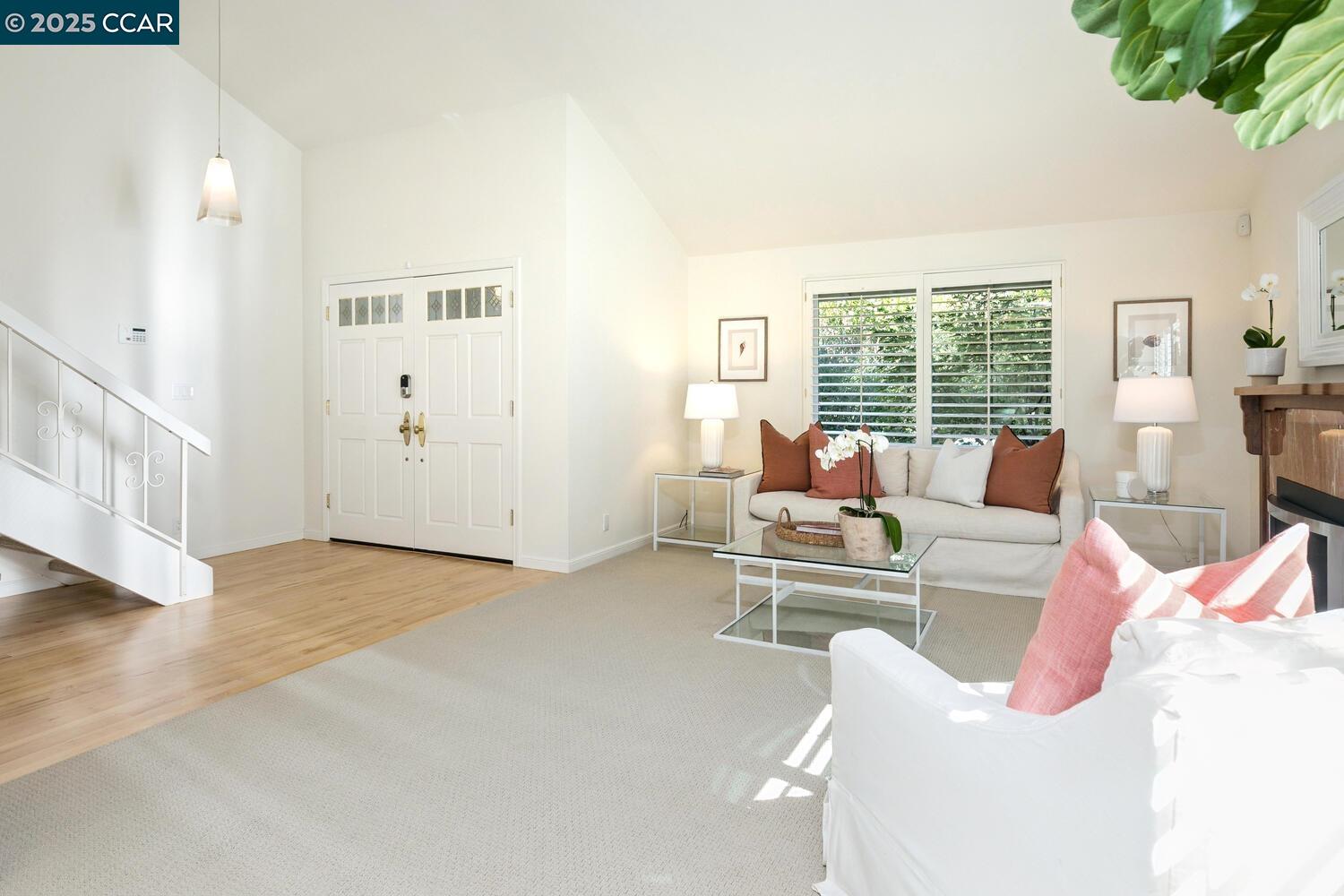 Detail Gallery Image 8 of 40 For 1555 Pebblebrook Ct, Walnut Creek,  CA 94596 - 3 Beds | 2/1 Baths