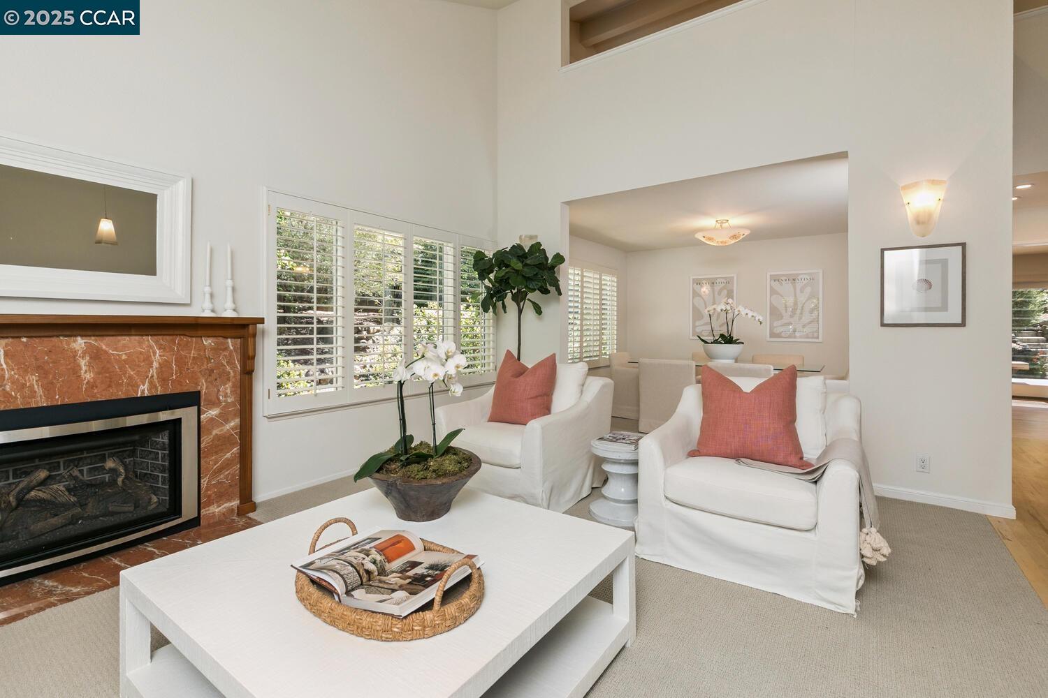 Detail Gallery Image 8 of 42 For 1555 Pebblebrook Ct, Walnut Creek,  CA 94596 - 3 Beds | 2/1 Baths