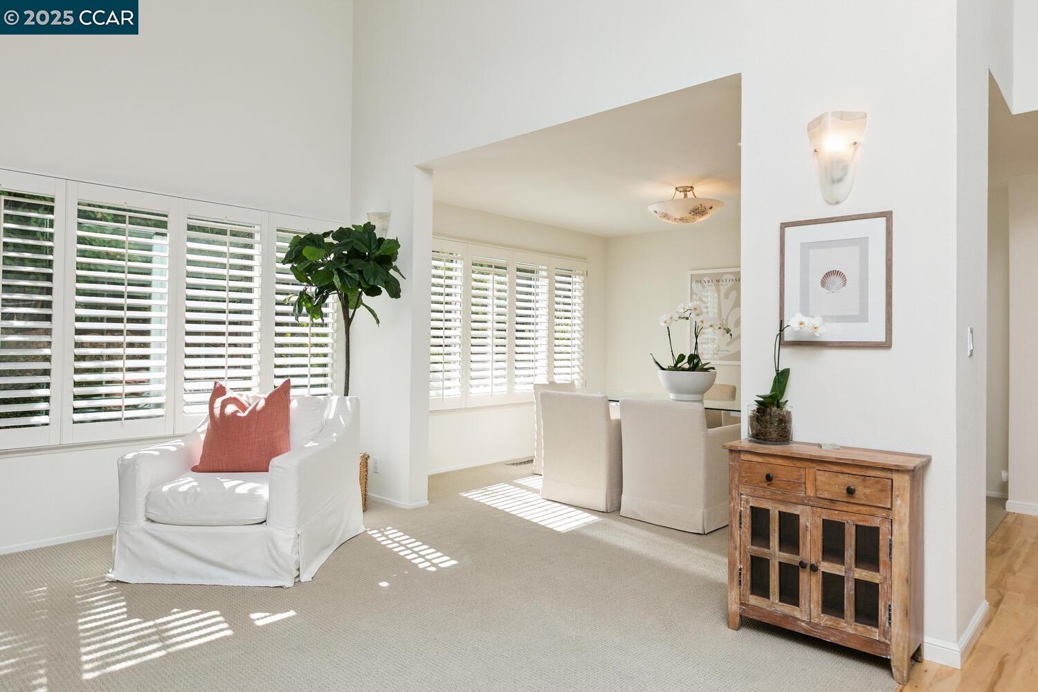 Detail Gallery Image 10 of 40 For 1555 Pebblebrook Ct, Walnut Creek,  CA 94596 - 3 Beds | 2/1 Baths
