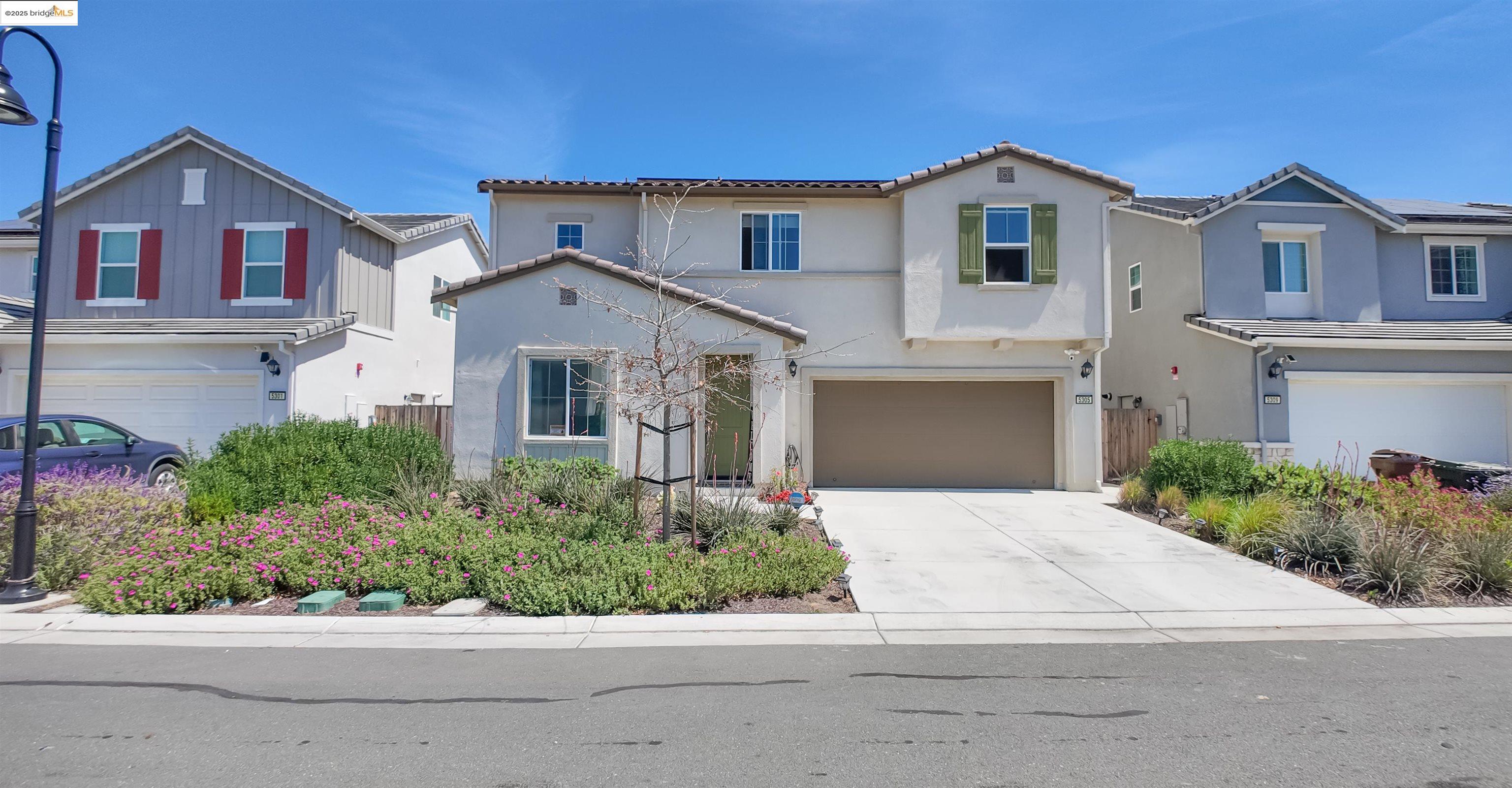 Detail Gallery Image 47 of 50 For 5305 Mcdowell Valley Ln, Antioch,  CA 94531 - 5 Beds | 3 Baths