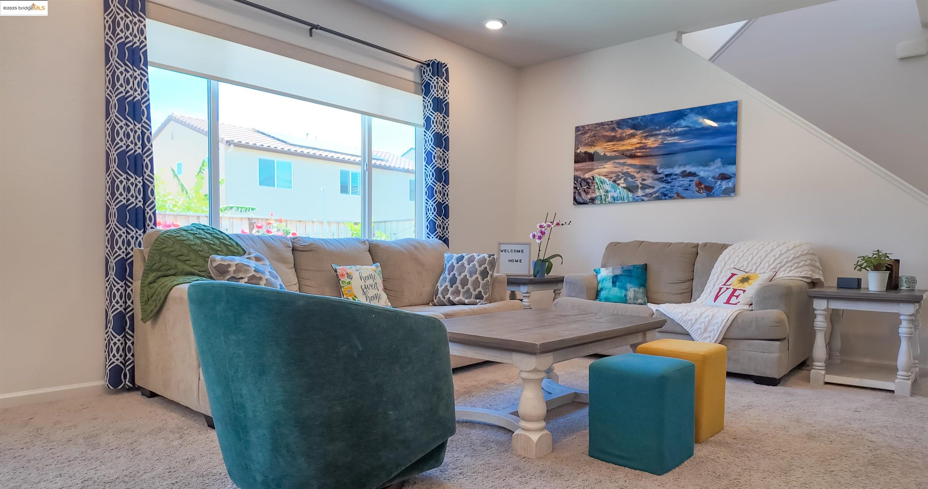 Detail Gallery Image 9 of 50 For 5305 Mcdowell Valley Ln, Antioch,  CA 94531 - 5 Beds | 3 Baths