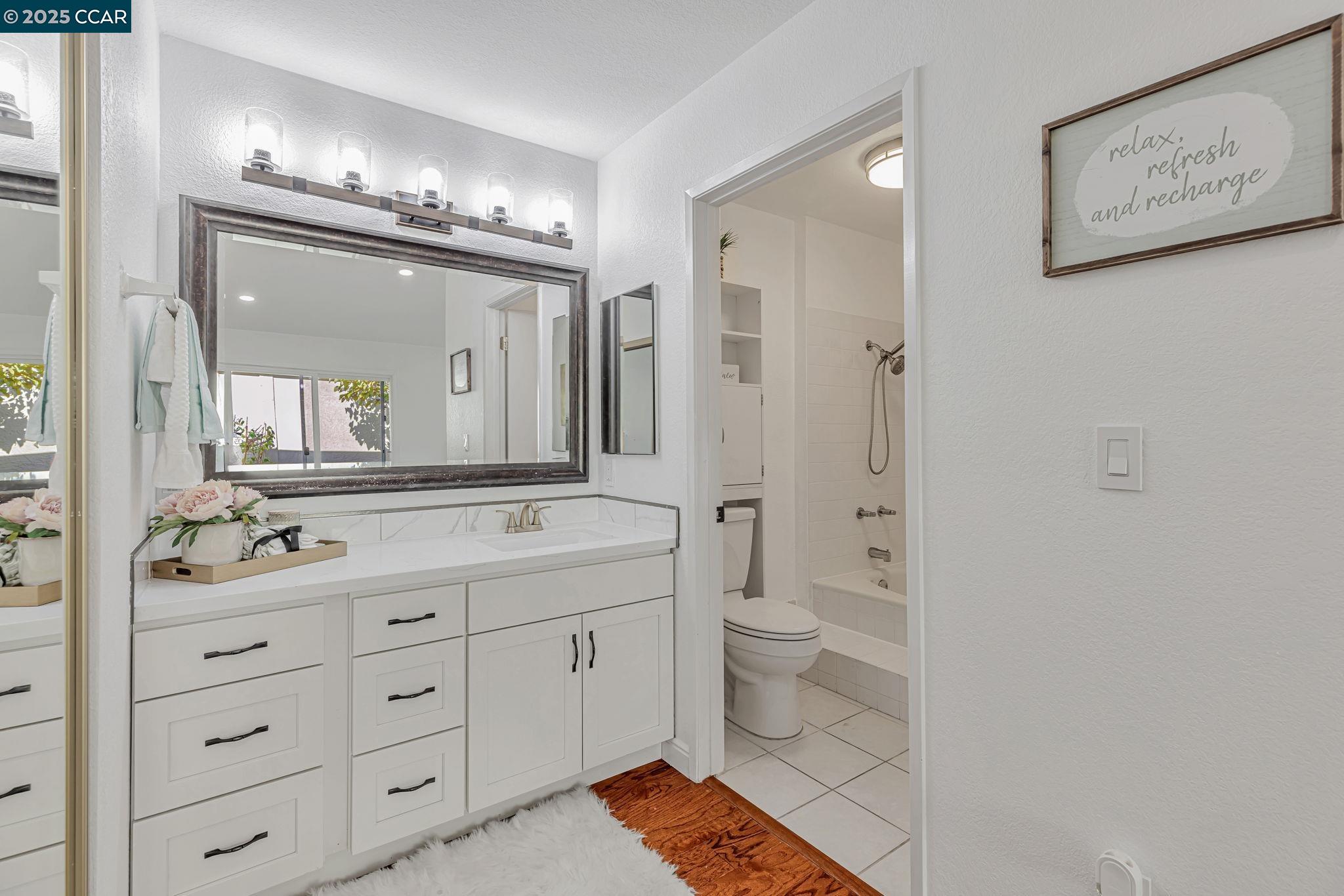 Photo #12: 41109753 Listing: Photo #12