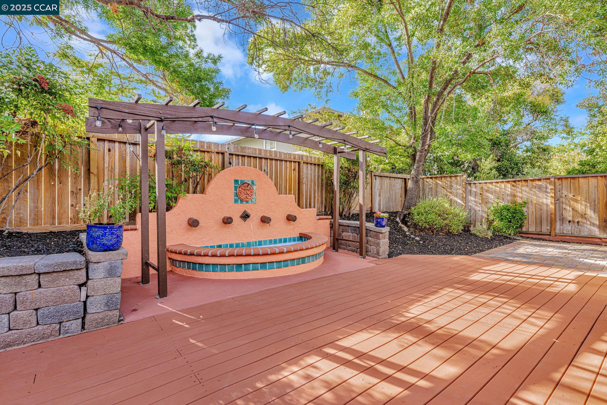 Detail Gallery Image 22 of 33 For 7684 Arbor Creek Cir, Dublin,  CA 94568 - 3 Beds | 2 Baths