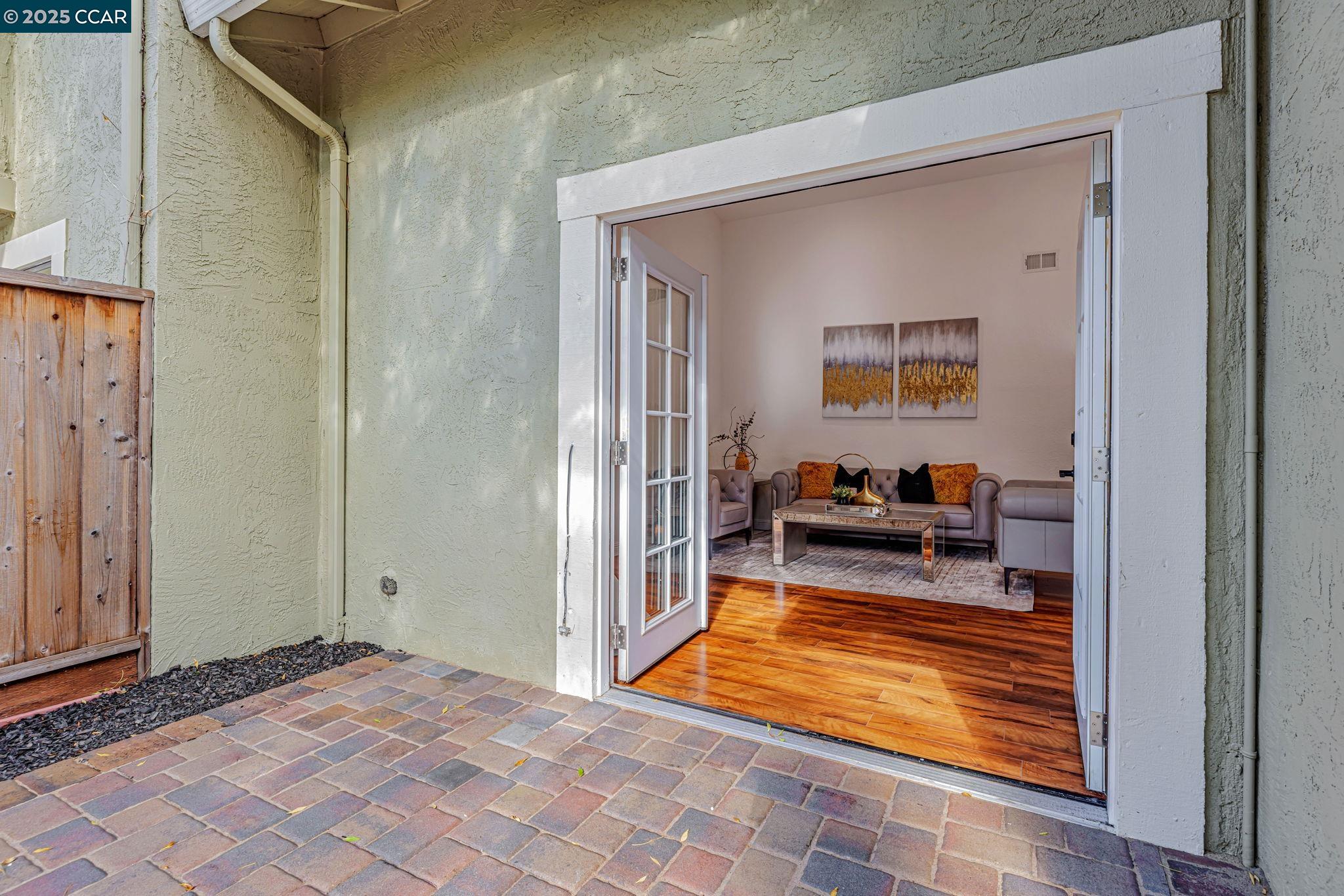 Detail Gallery Image 26 of 33 For 7684 Arbor Creek Cir, Dublin,  CA 94568 - 3 Beds | 2 Baths