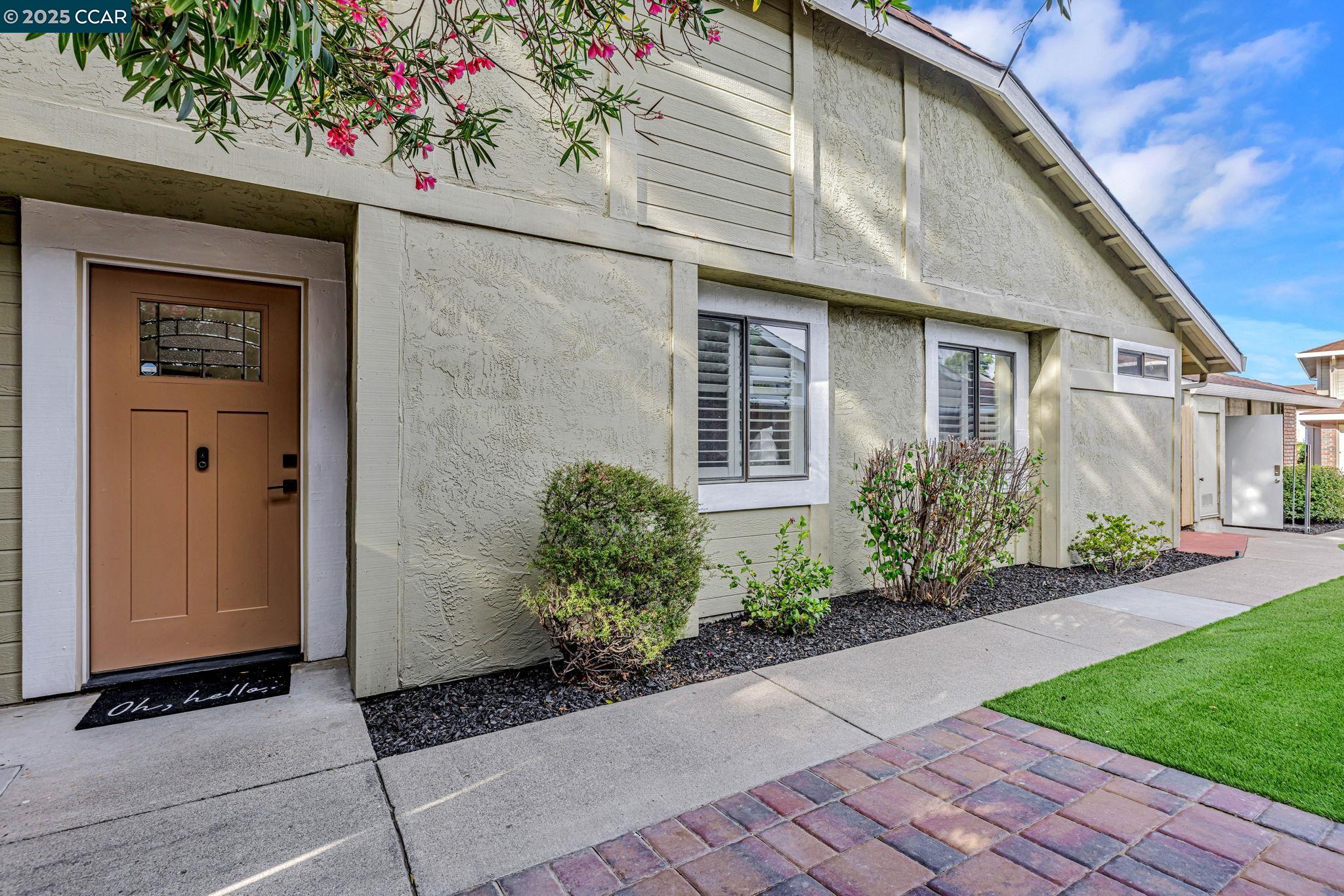 Detail Gallery Image 30 of 33 For 7684 Arbor Creek Cir, Dublin,  CA 94568 - 3 Beds | 2 Baths