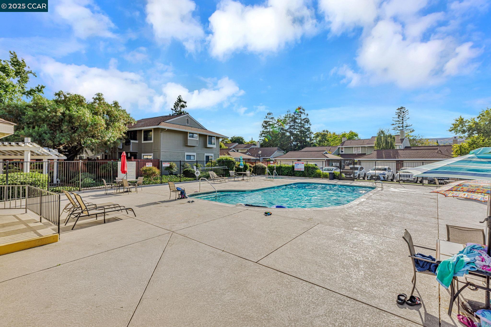 Detail Gallery Image 33 of 33 For 7684 Arbor Creek Cir, Dublin,  CA 94568 - 3 Beds | 2 Baths