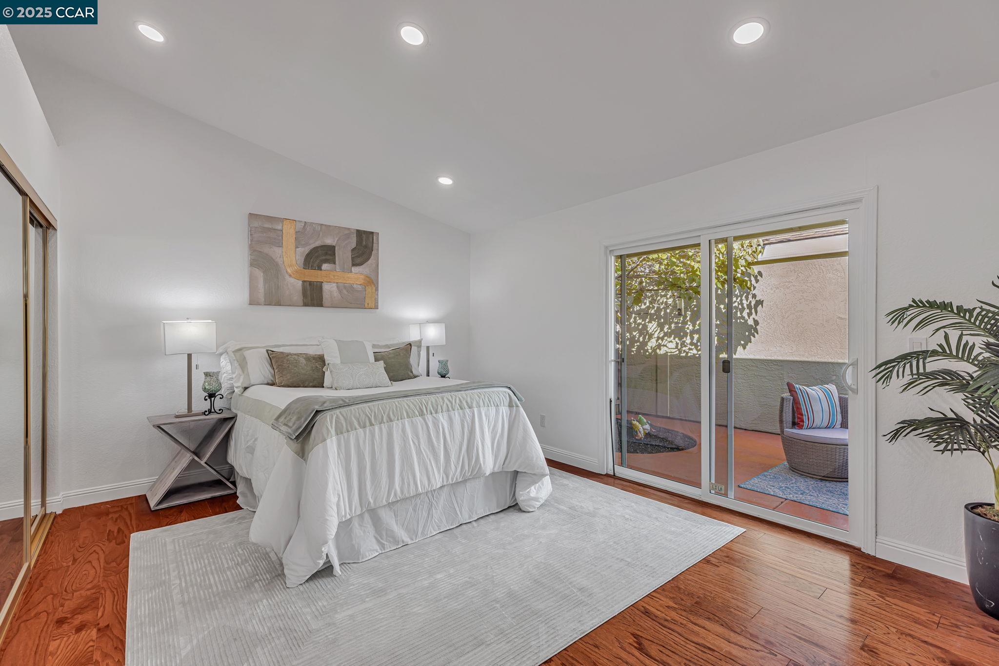 Detail Gallery Image 8 of 33 For 7684 Arbor Creek Cir, Dublin,  CA 94568 - 3 Beds | 2 Baths