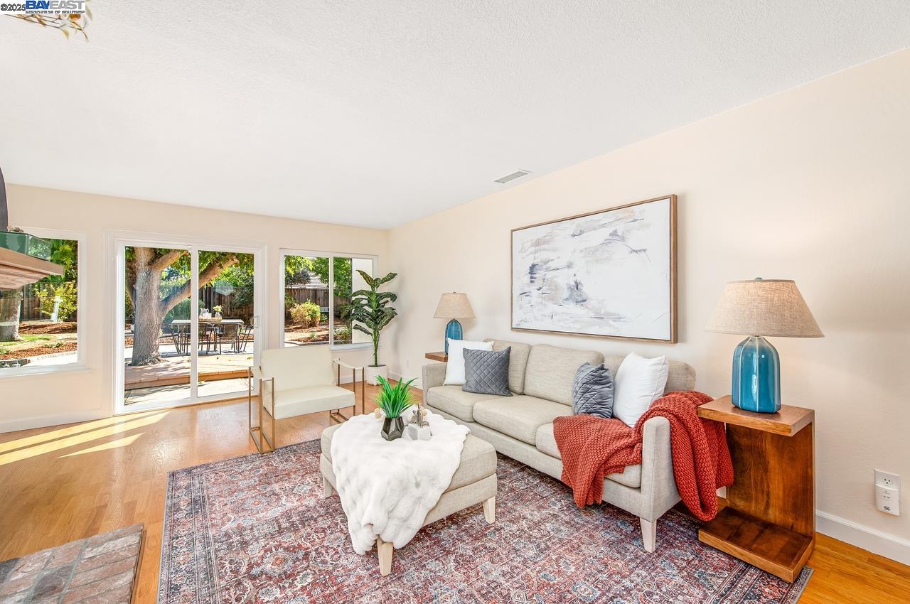 Detail Gallery Image 20 of 42 For 173 Rainier Ave, Livermore,  CA 94551 - 4 Beds | 2 Baths