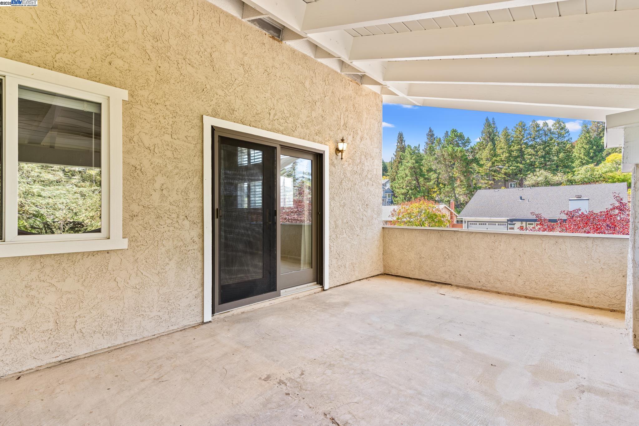Detail Gallery Image 37 of 52 For 1890 Morello Ave, Pleasant Hill,  CA 94523 - 4 Beds | 2/1 Baths