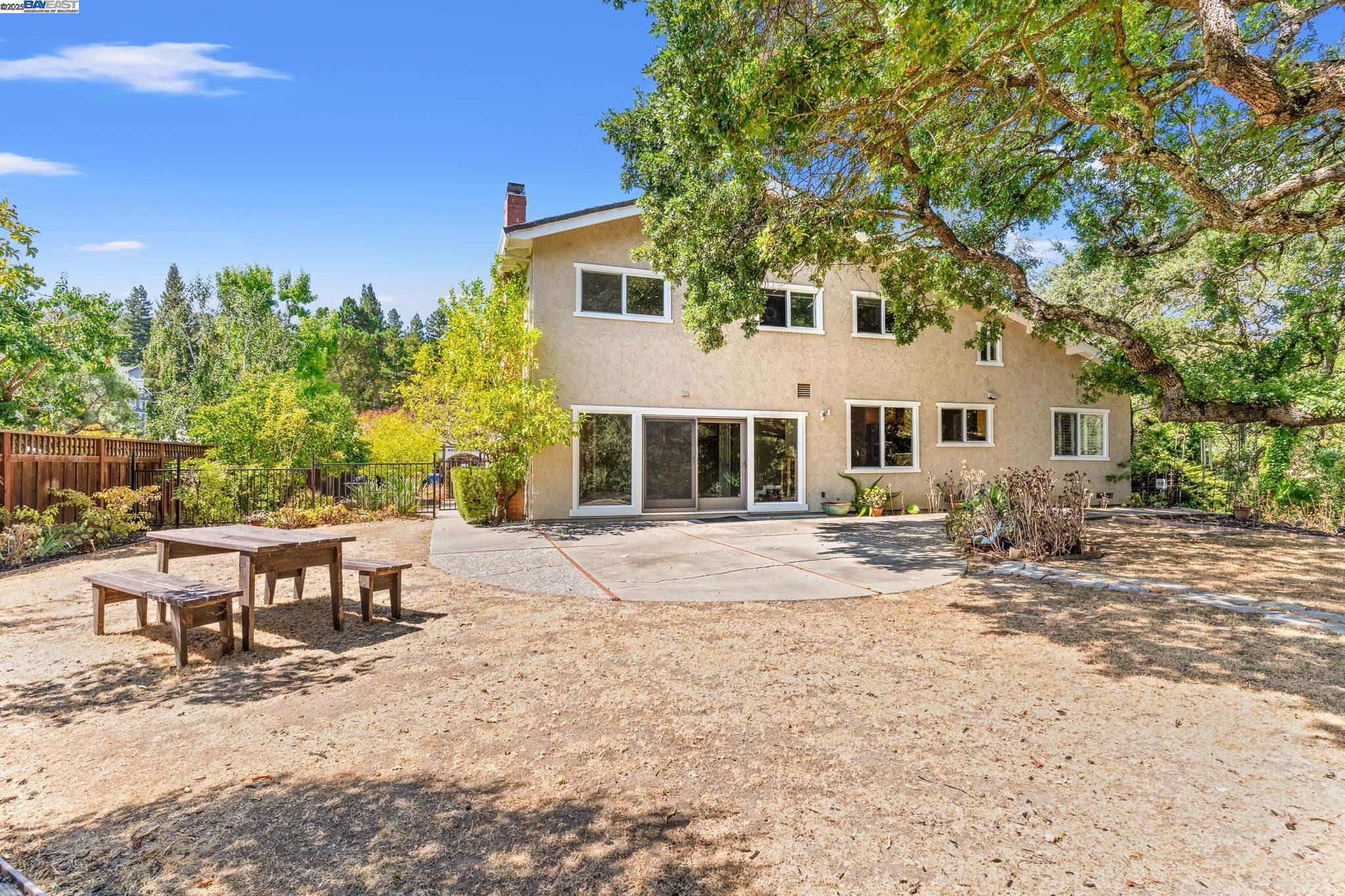 Detail Gallery Image 46 of 52 For 1890 Morello Ave, Pleasant Hill,  CA 94523 - 4 Beds | 2/1 Baths