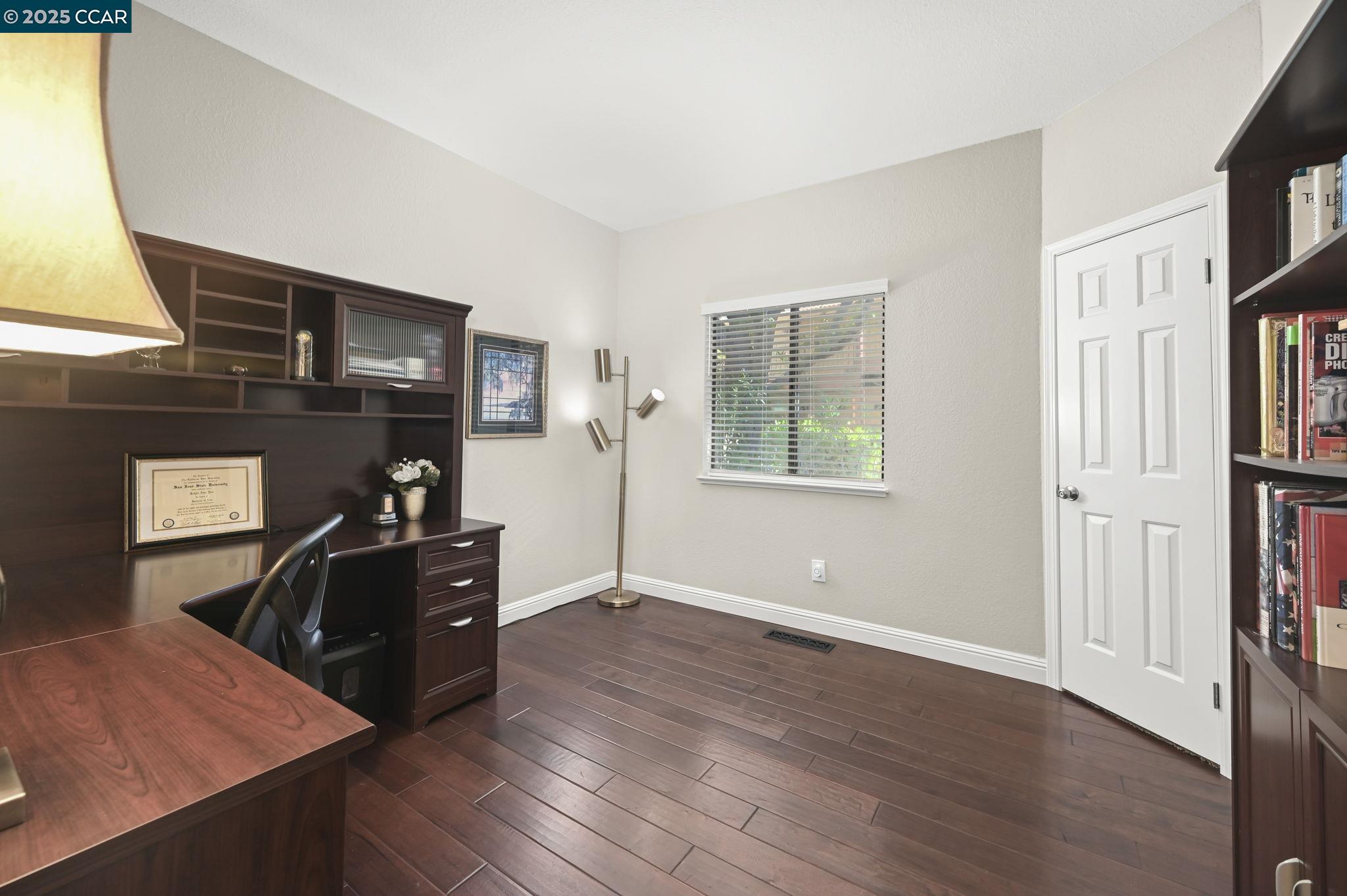 Photo #33: 41109758 Listing: Photo #33