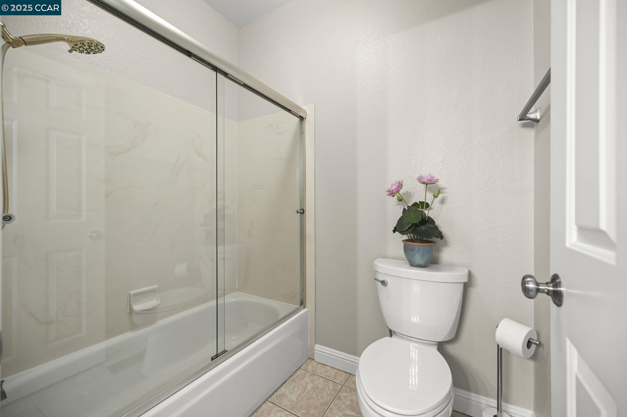 Photo #34: 41109758 Listing: Photo #34