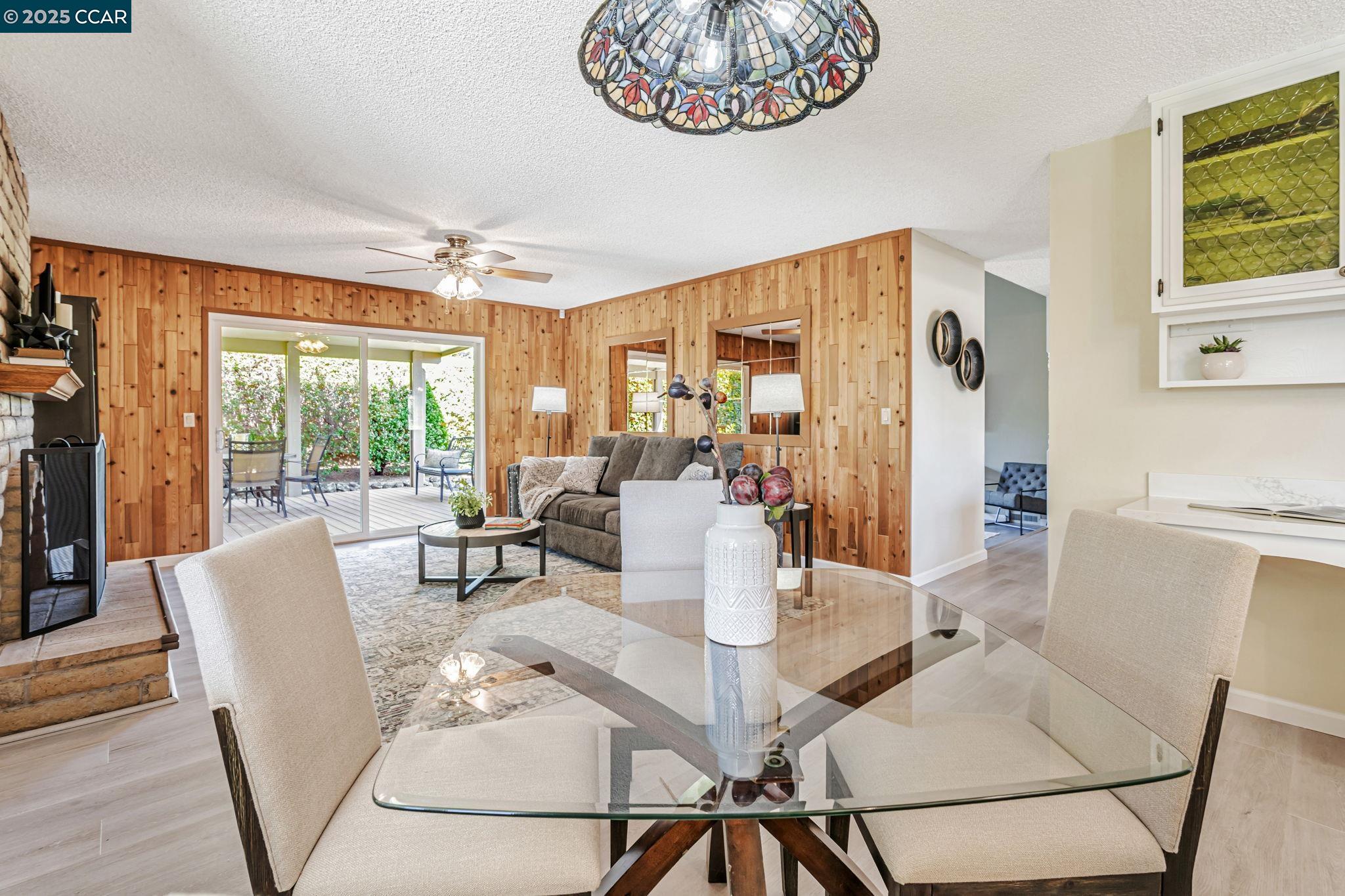 Detail Gallery Image 14 of 42 For 5189 Jomar Dr, Concord,  CA 94521 - 3 Beds | 2 Baths