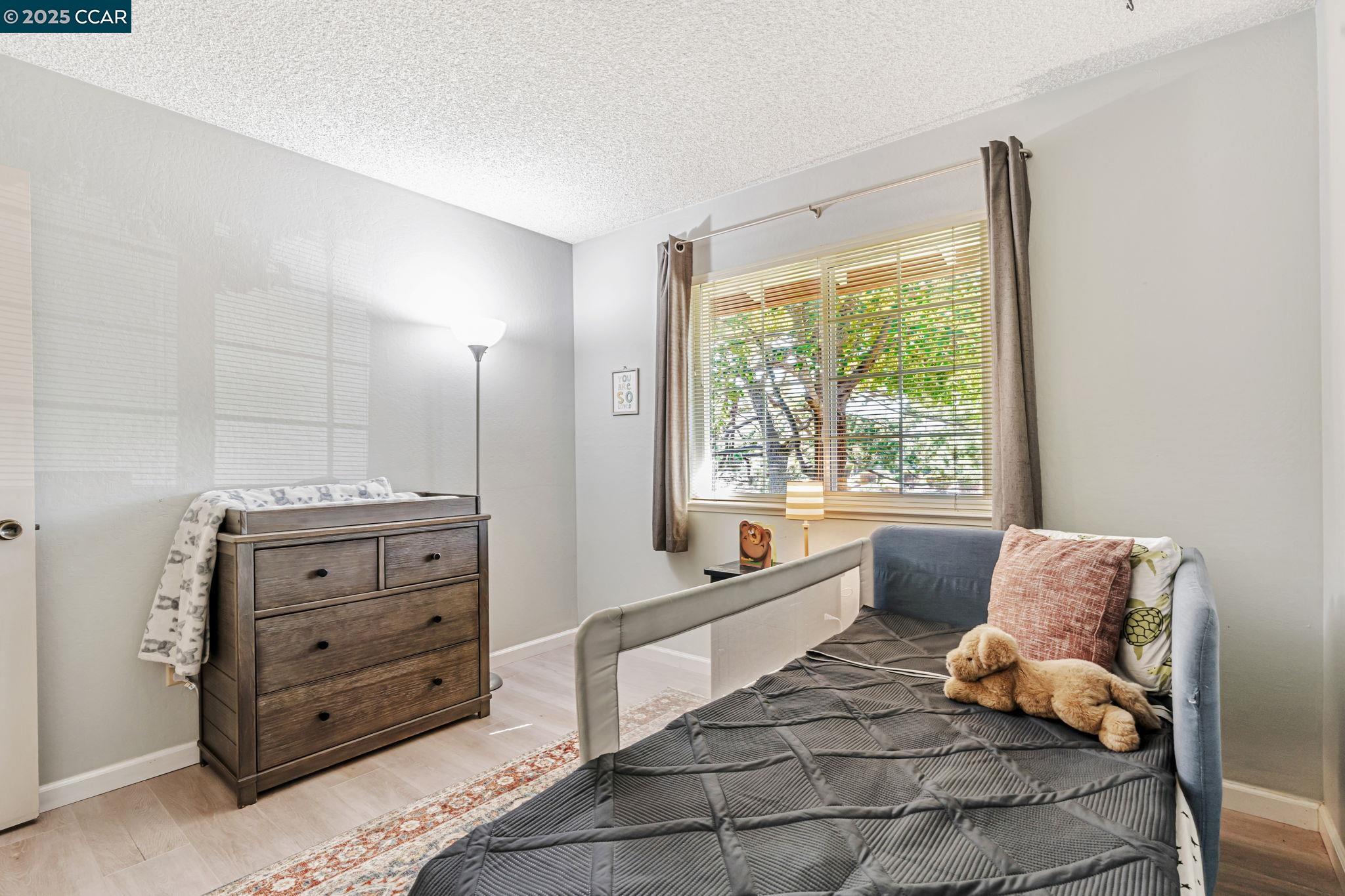 Detail Gallery Image 27 of 42 For 5189 Jomar Dr, Concord,  CA 94521 - 3 Beds | 2 Baths