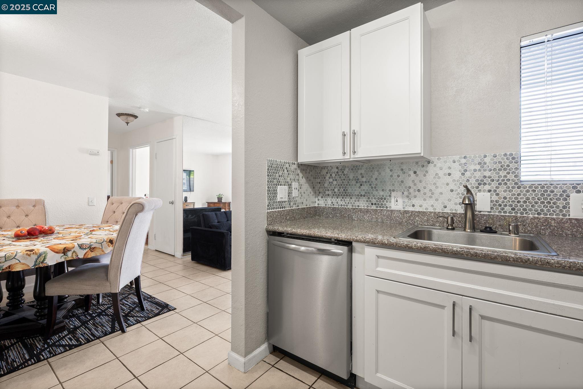 Detail Gallery Image 14 of 29 For 8 Lancaster Cir #118,  Bay Point,  CA 94565 - 2 Beds | 1 Baths