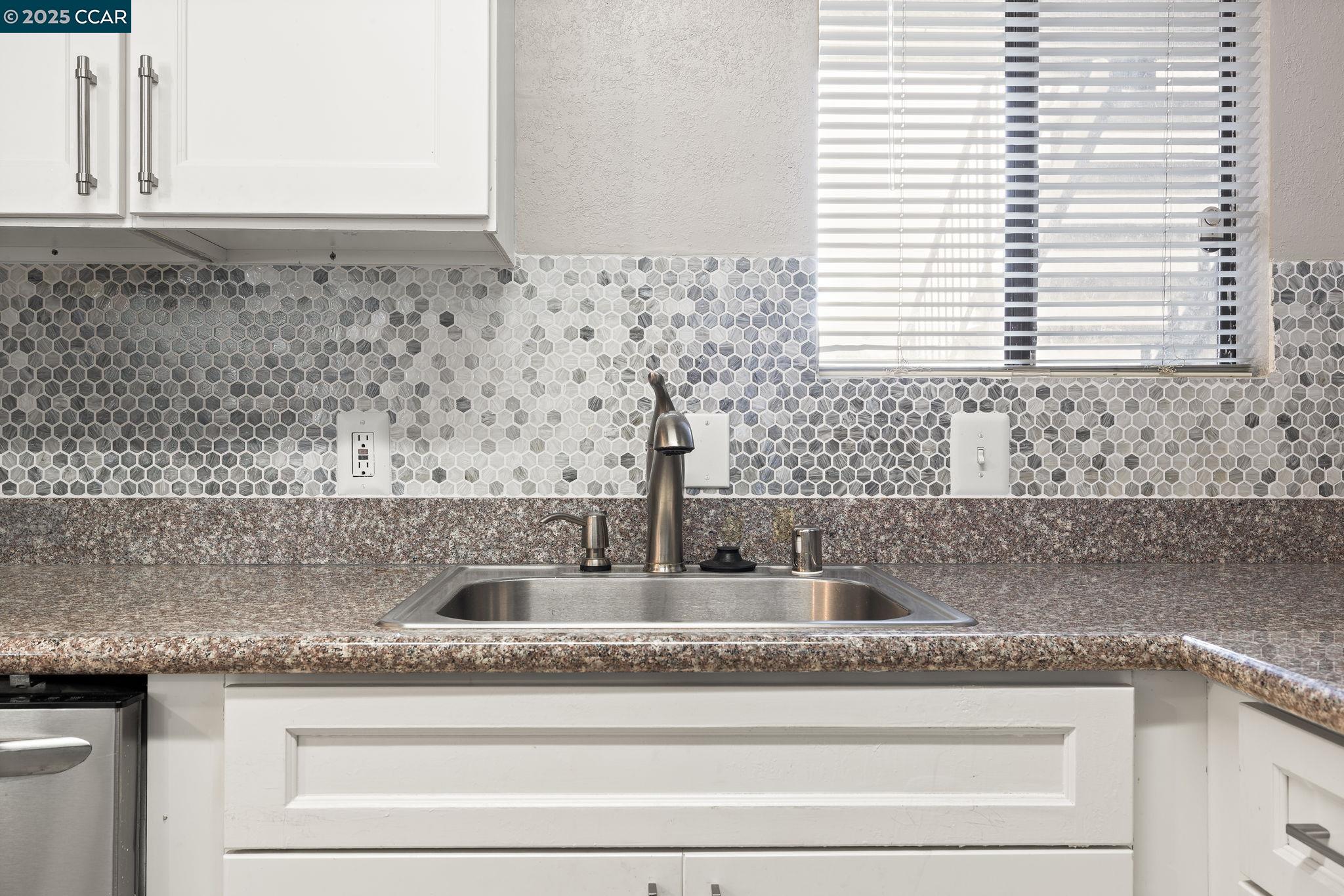 Detail Gallery Image 16 of 29 For 8 Lancaster Cir #118,  Bay Point,  CA 94565 - 2 Beds | 1 Baths